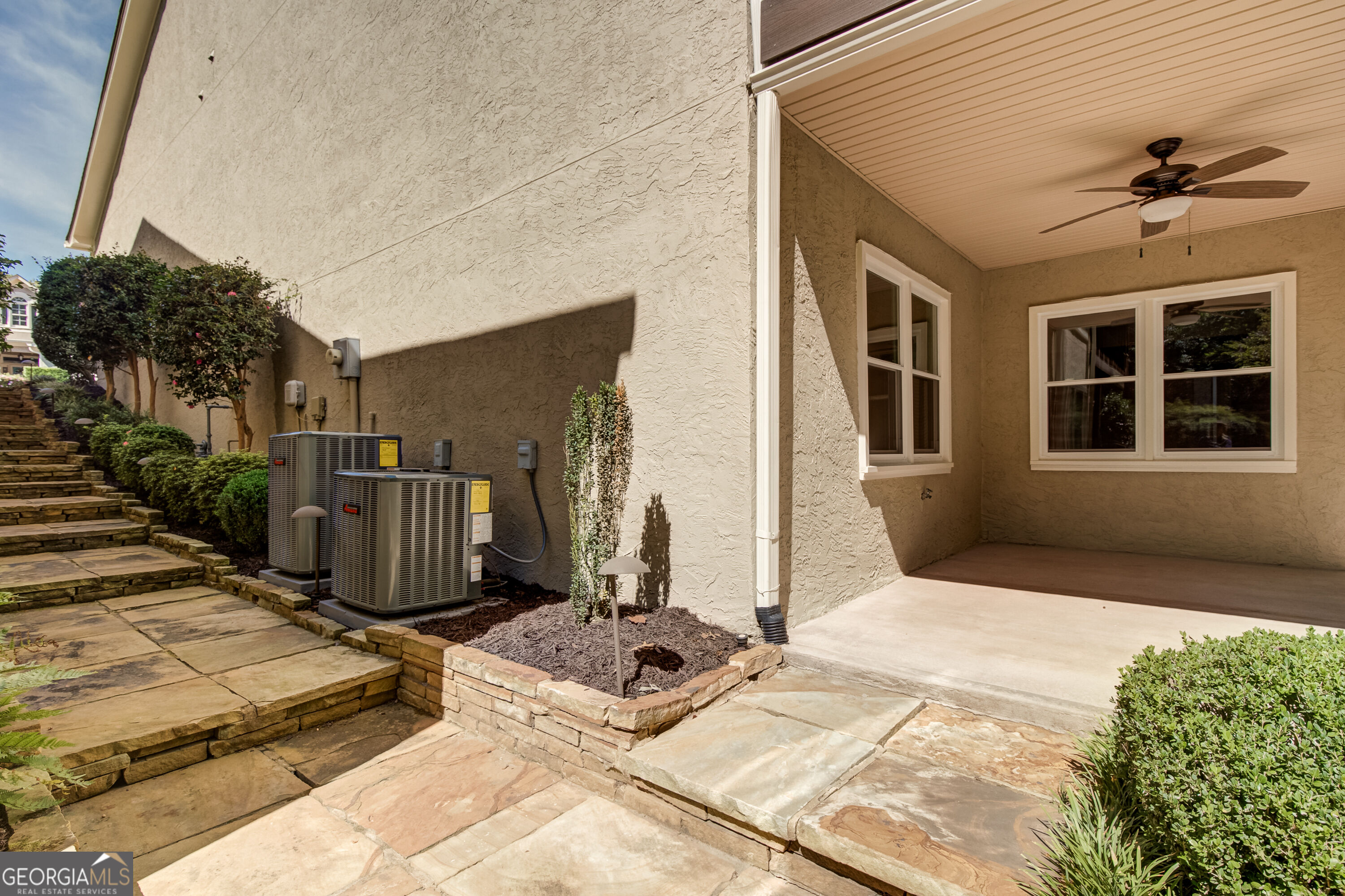 121 Augusta Drive # 11