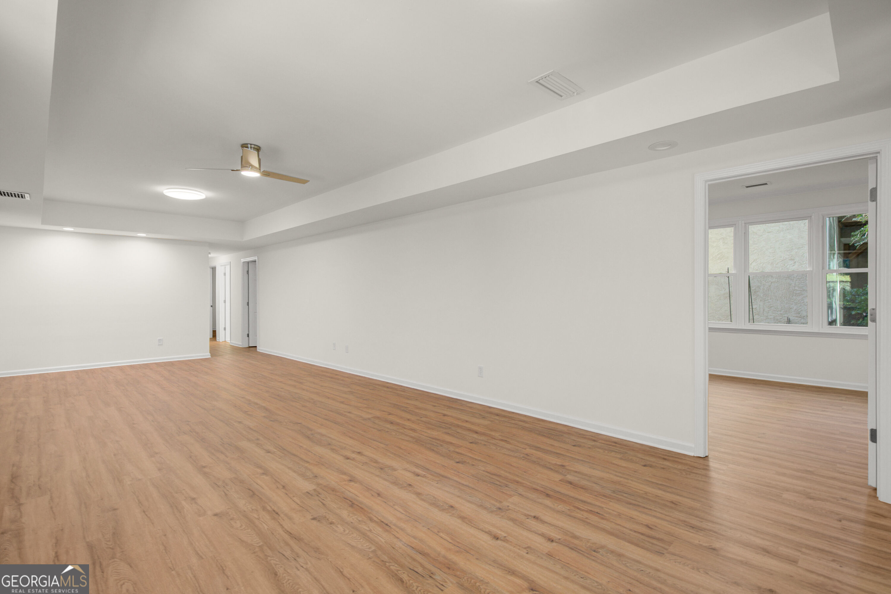 121 Augusta Drive # 11