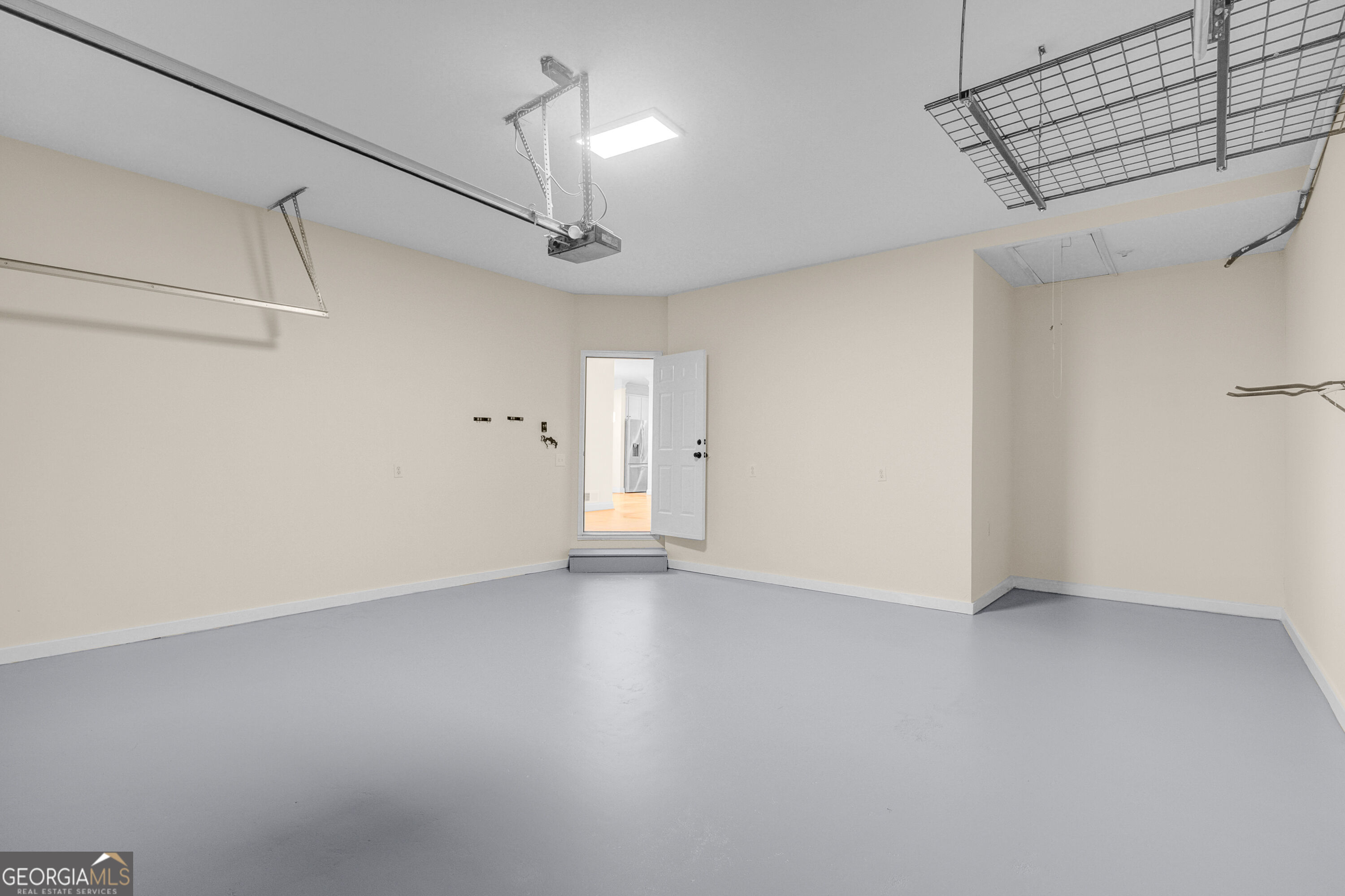 121 Augusta Drive # 11