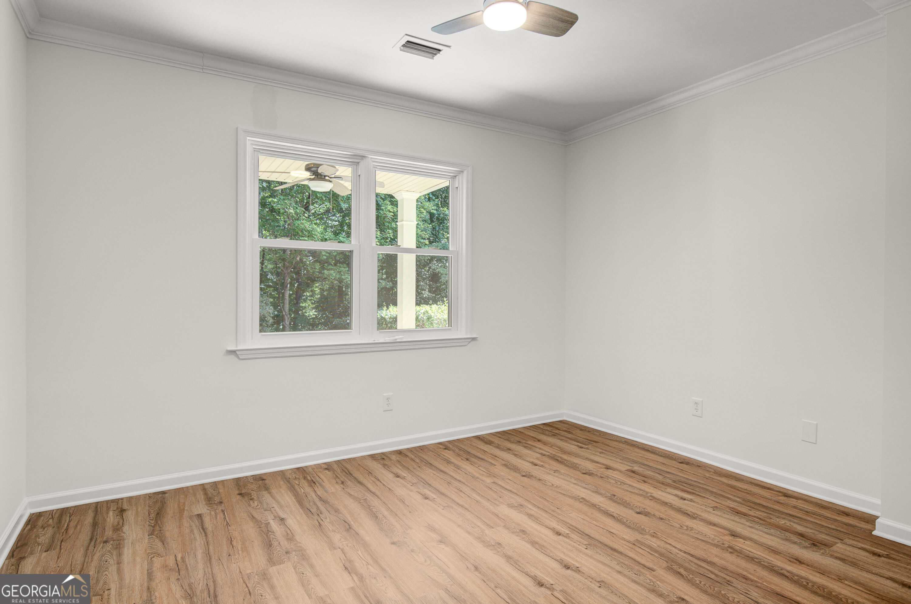 121 Augusta Drive # 11