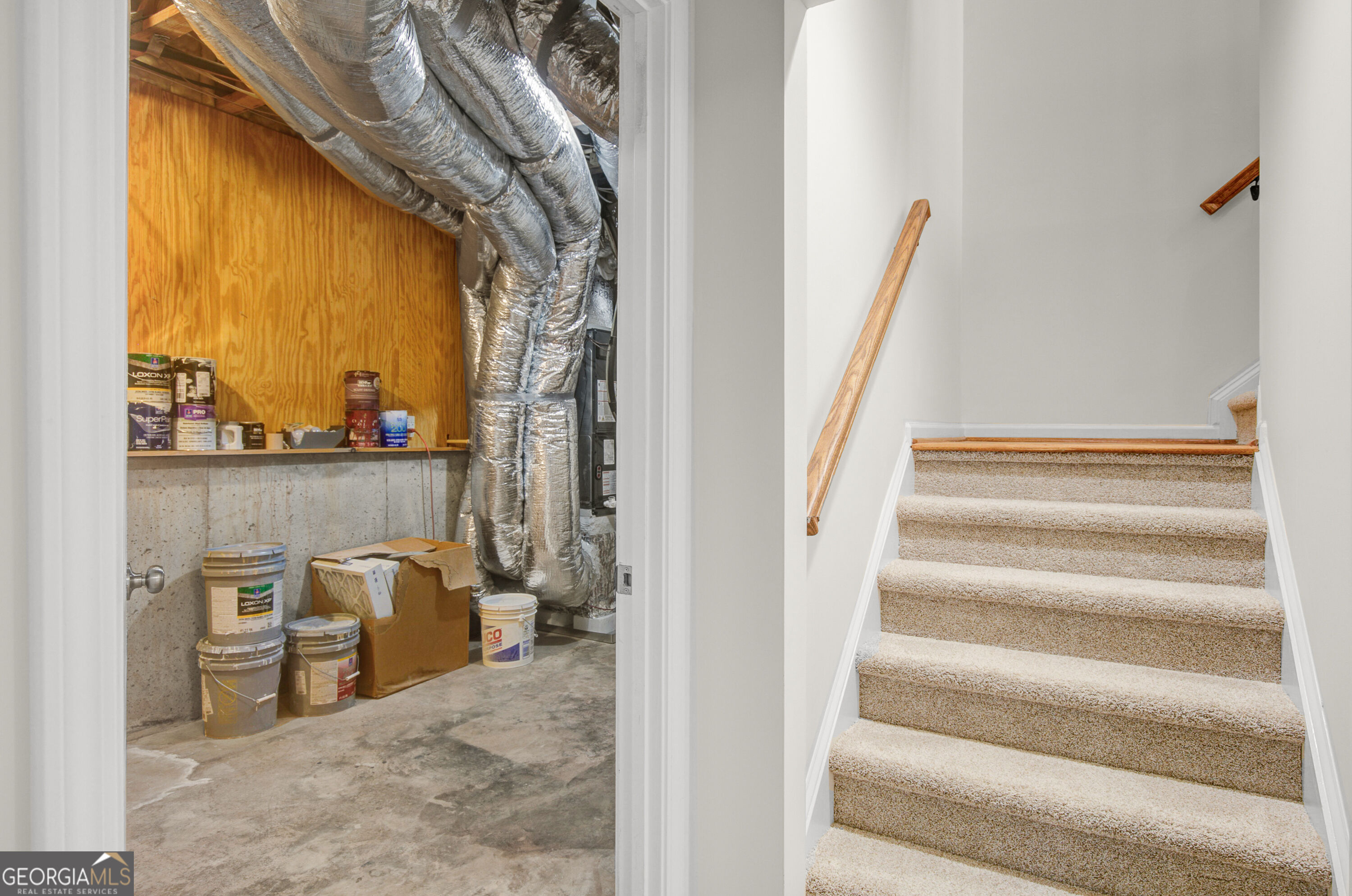 121 Augusta Drive # 11