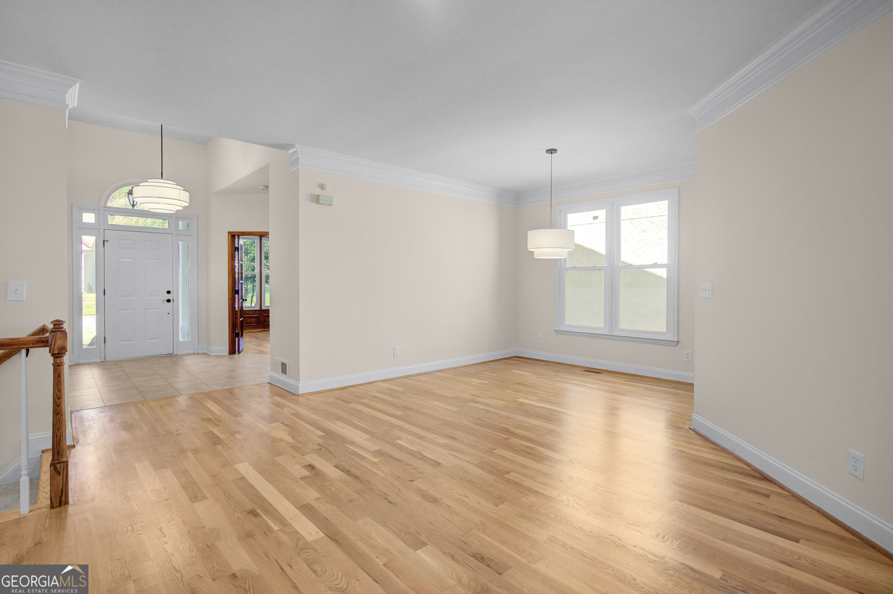 121 Augusta Drive # 11