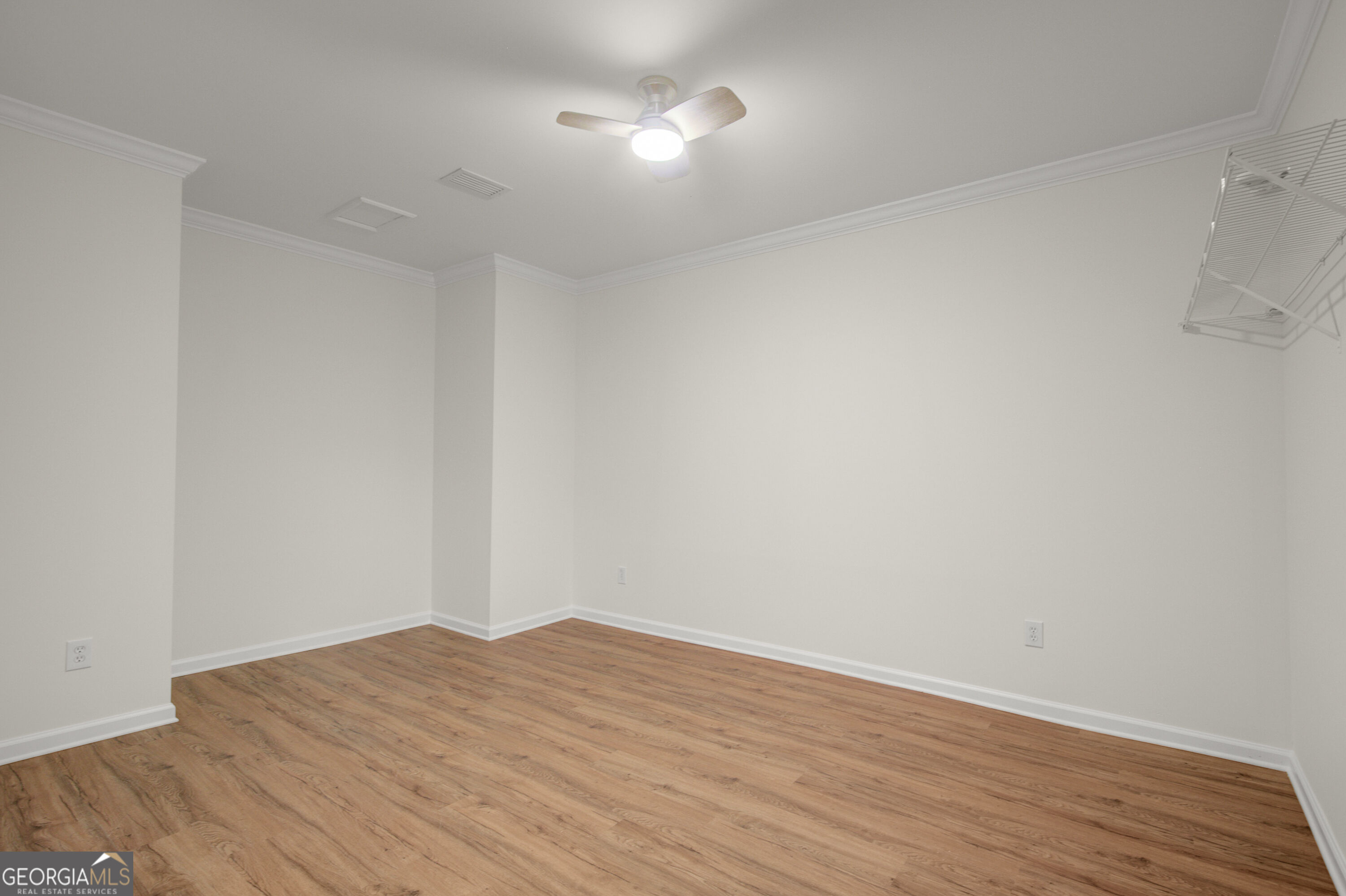 121 Augusta Drive # 11