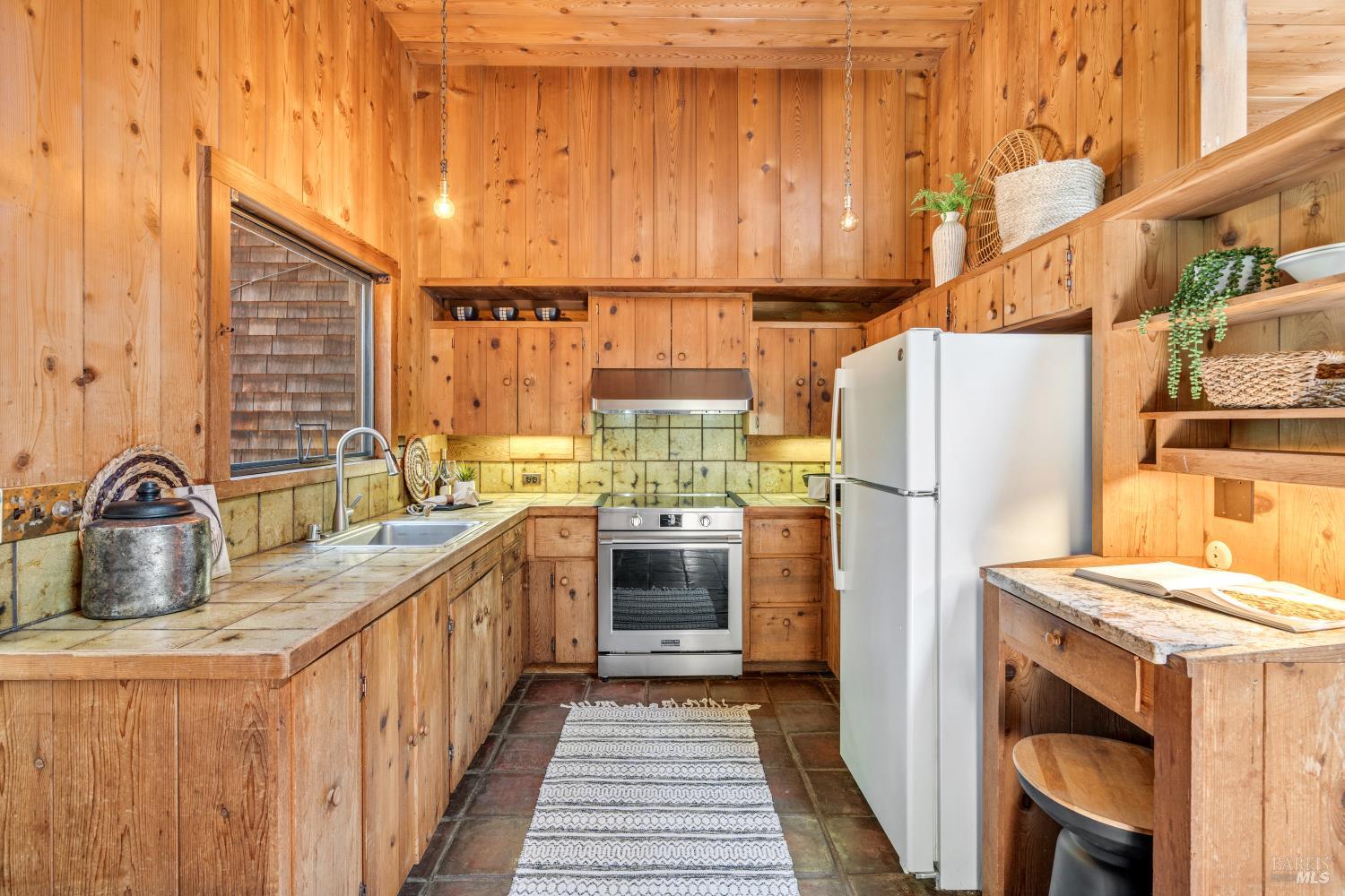 805 Wagnon Road