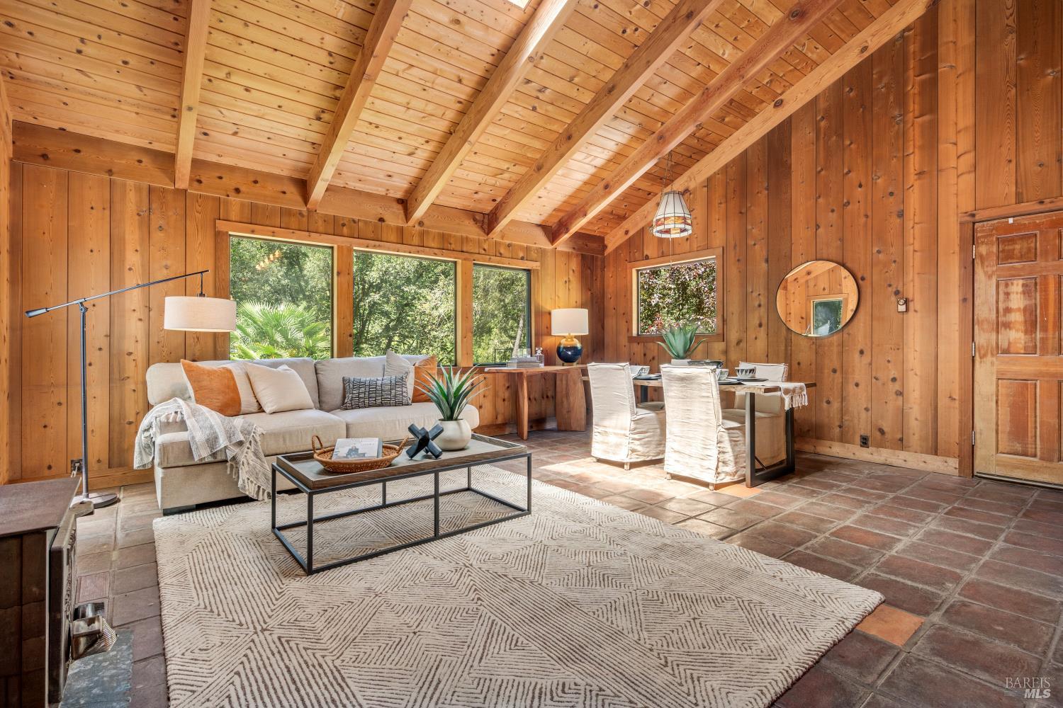 805 Wagnon Road