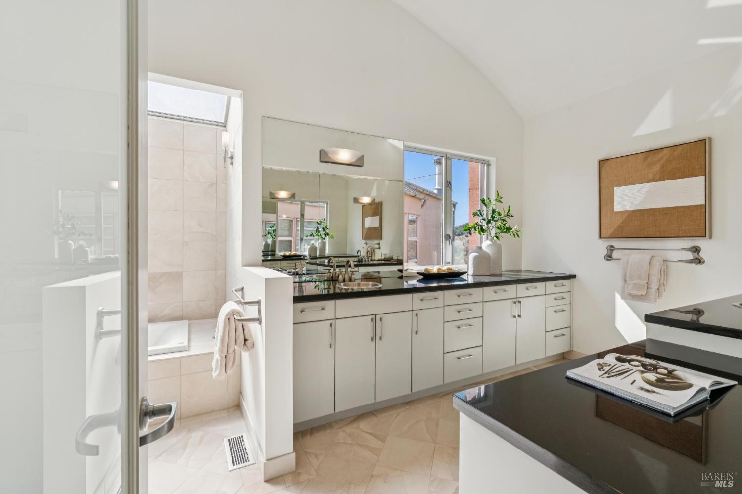 50 Cresta Drive Unit: #11