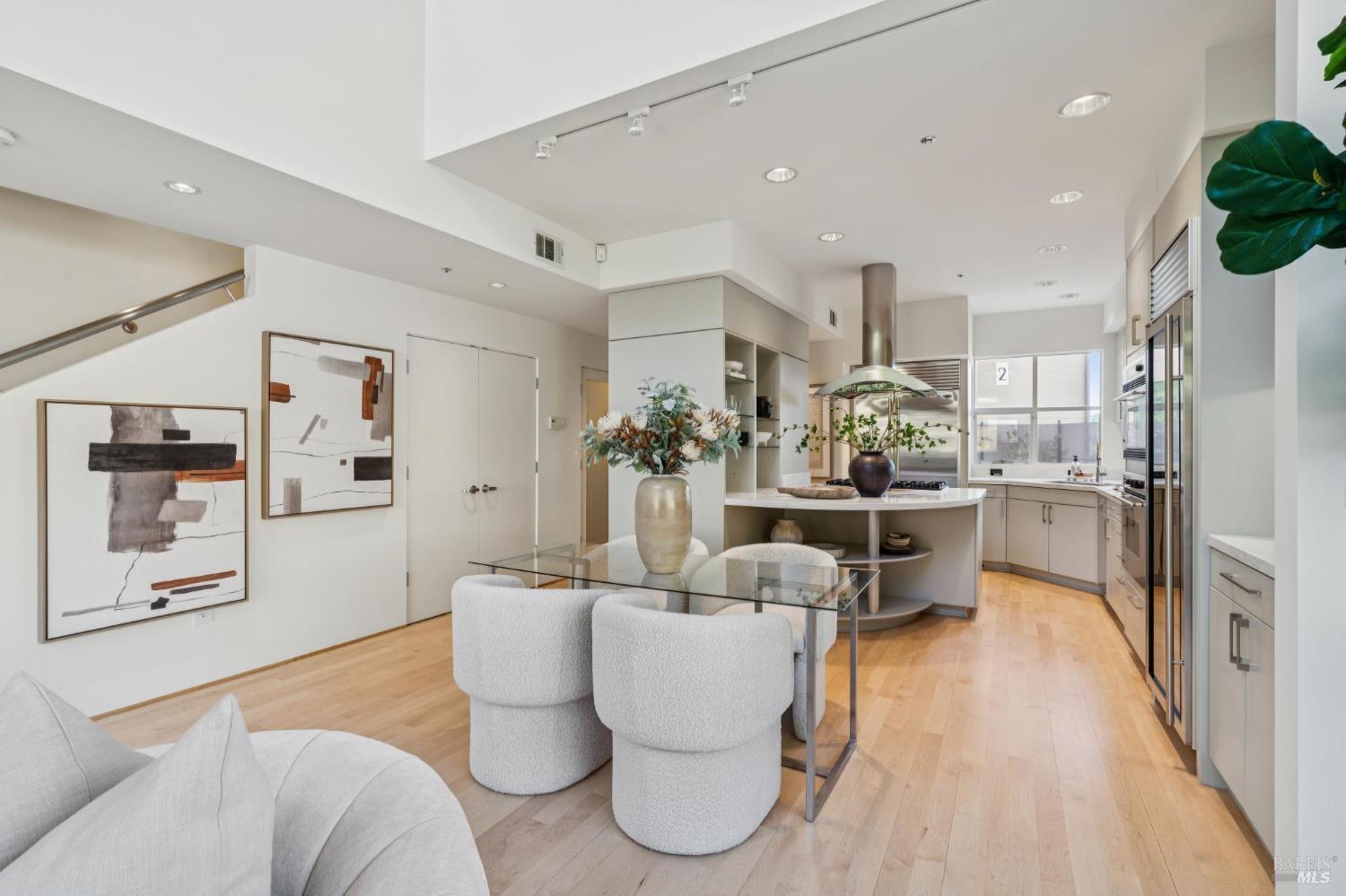 50 Cresta Drive Unit: #11