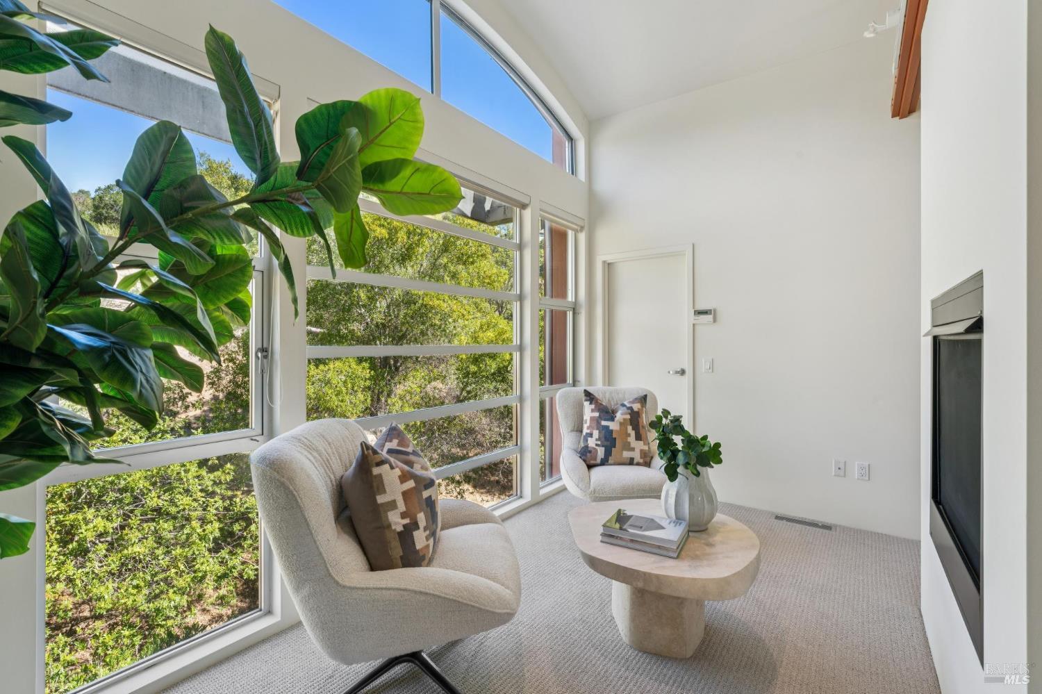 50 Cresta Drive Unit: #11