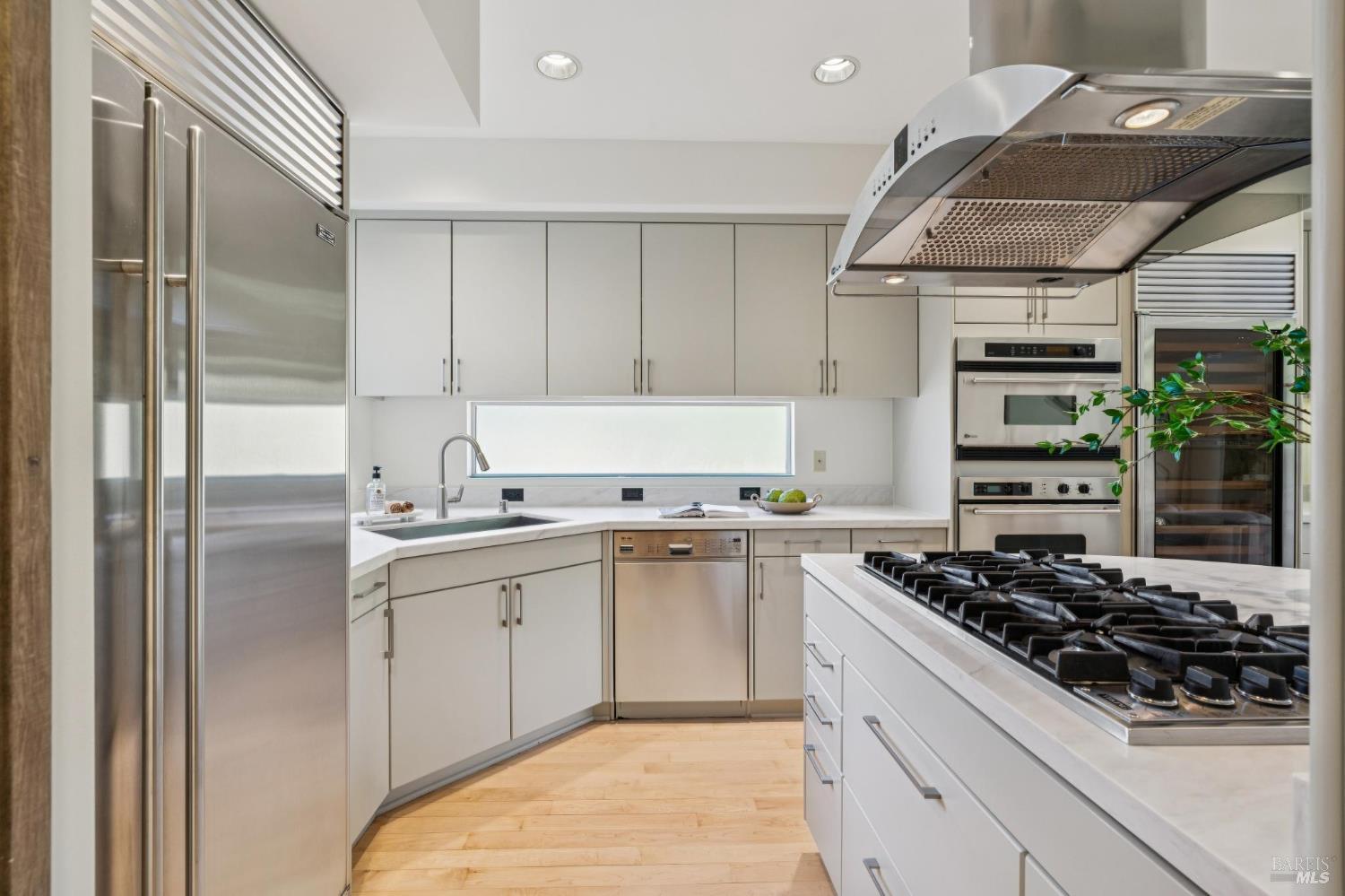 50 Cresta Drive Unit: #11