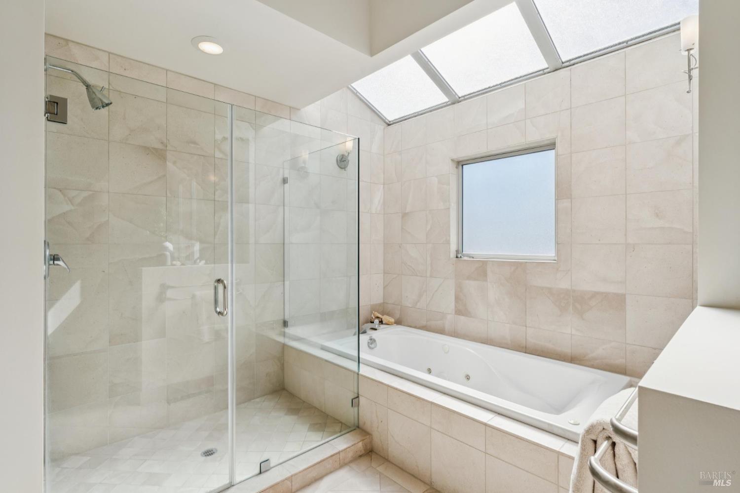 50 Cresta Drive Unit: #11