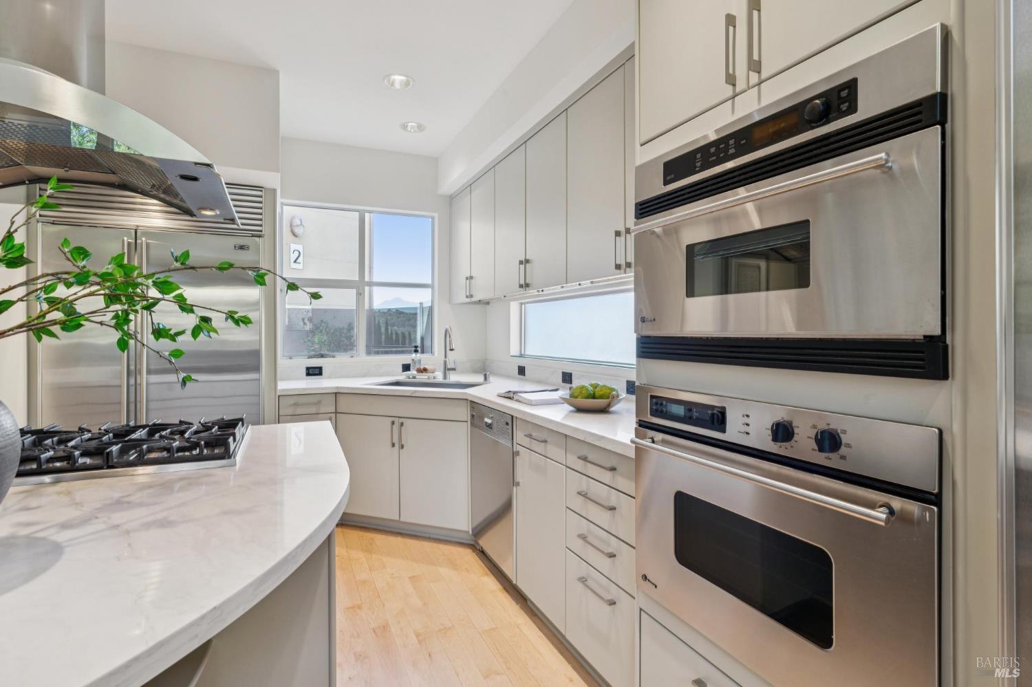 50 Cresta Drive Unit: #11