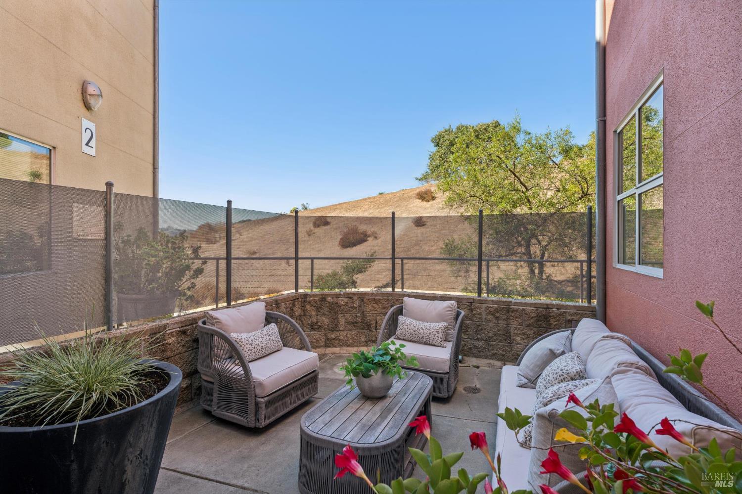 50 Cresta Drive Unit: #11
