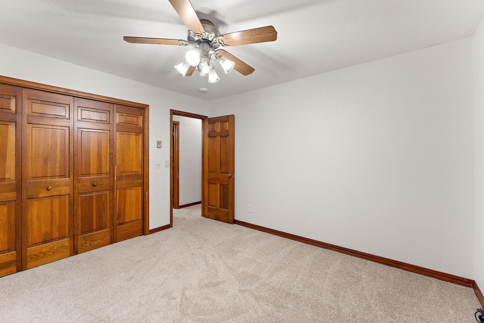 827 Badlands Road