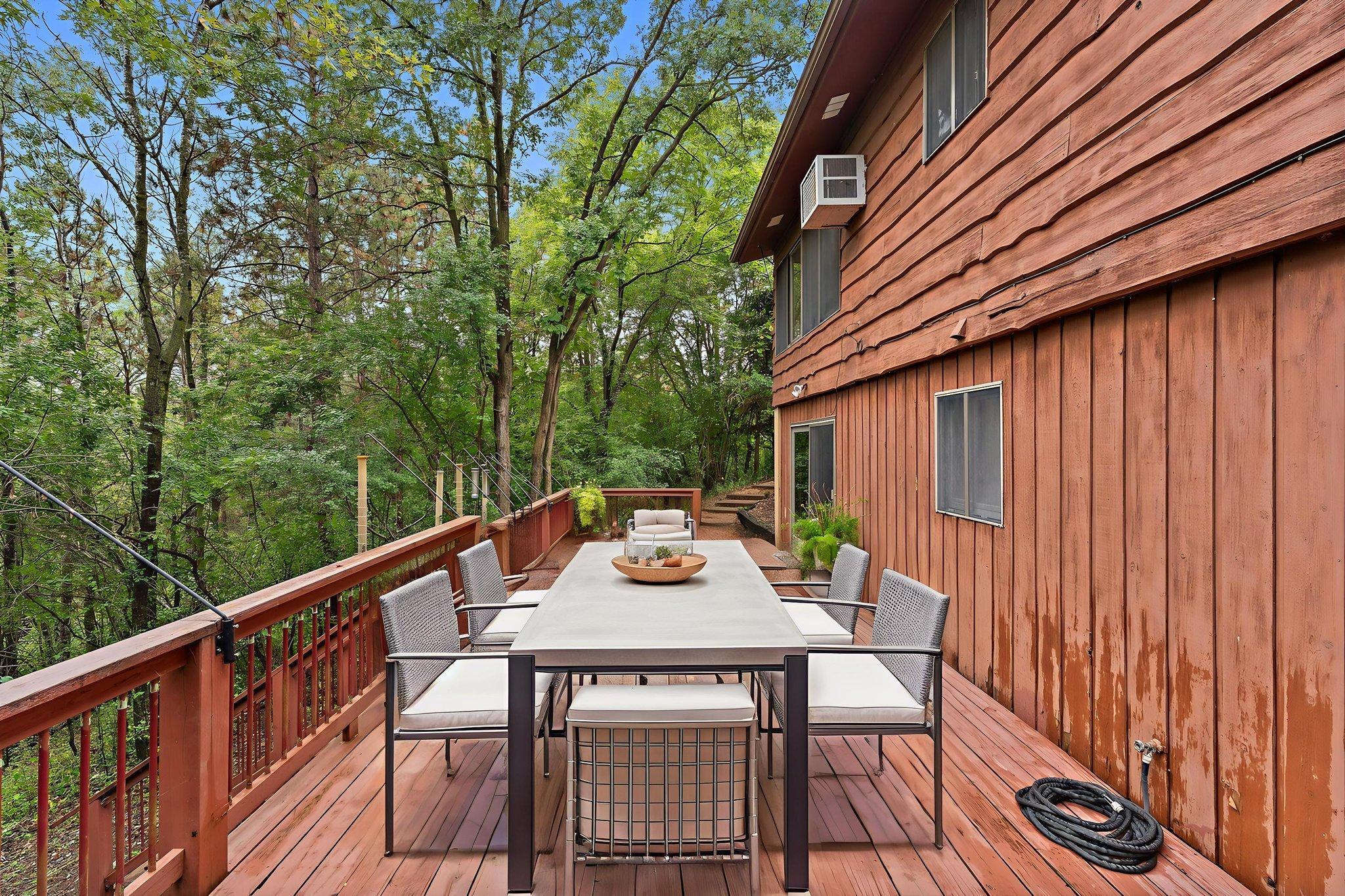 827 Badlands Road