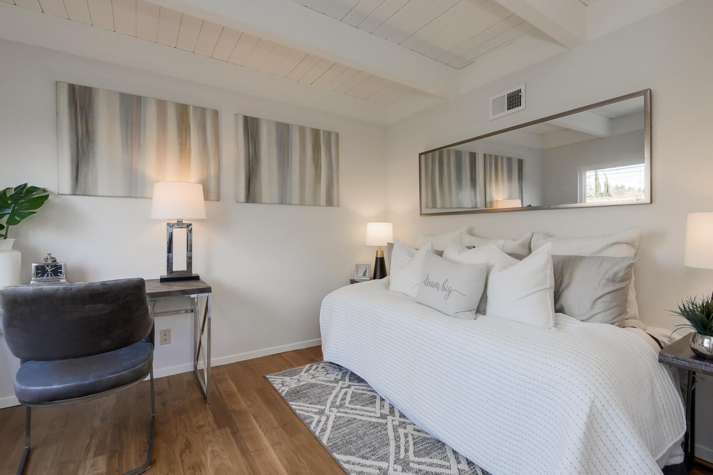 20173 Somerset Drive