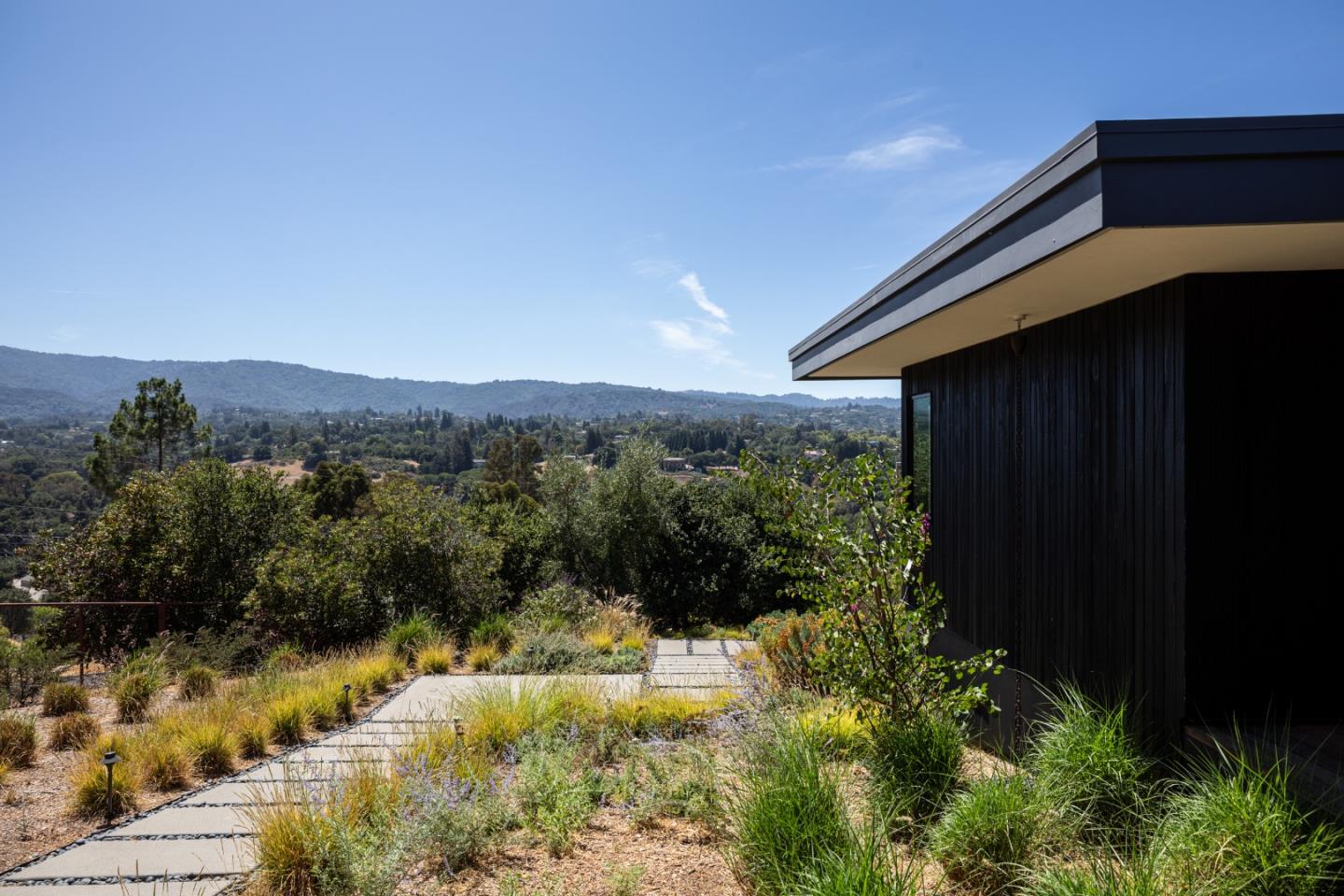 12698 La Cresta Court