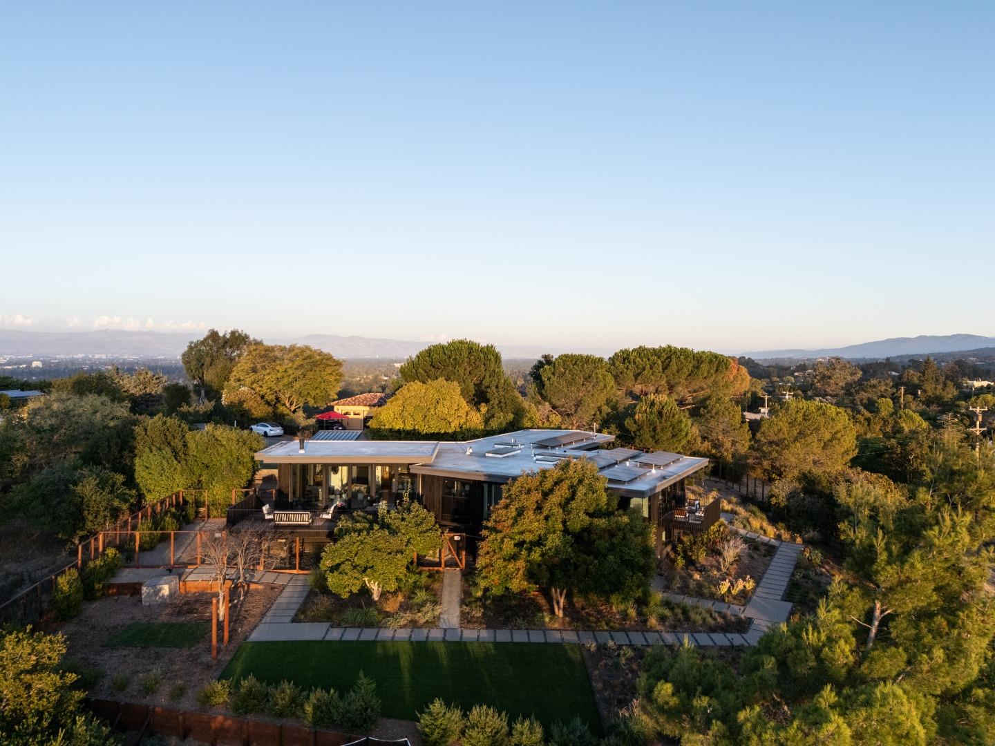 12698 La Cresta Court