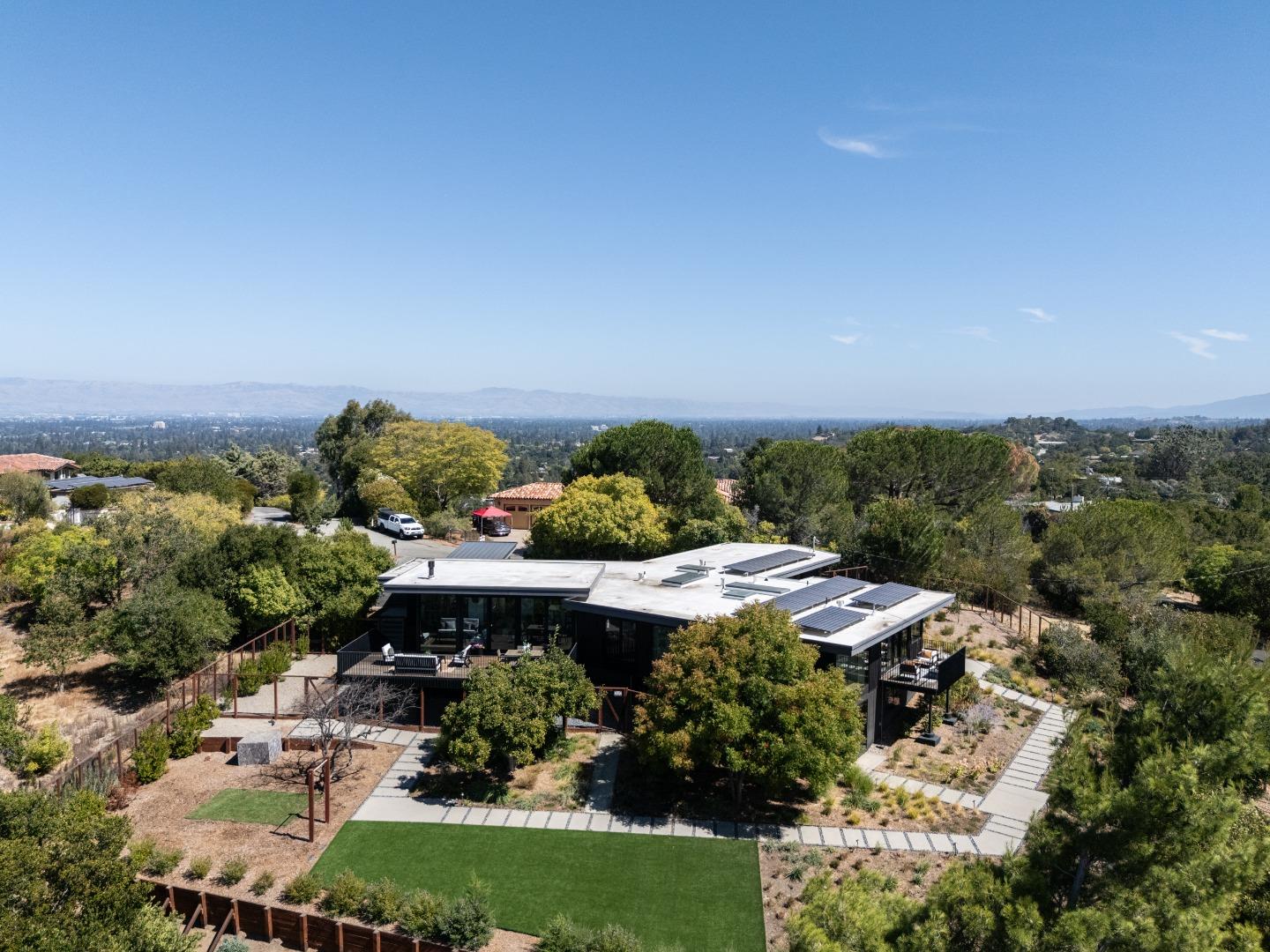 12698 La Cresta Court