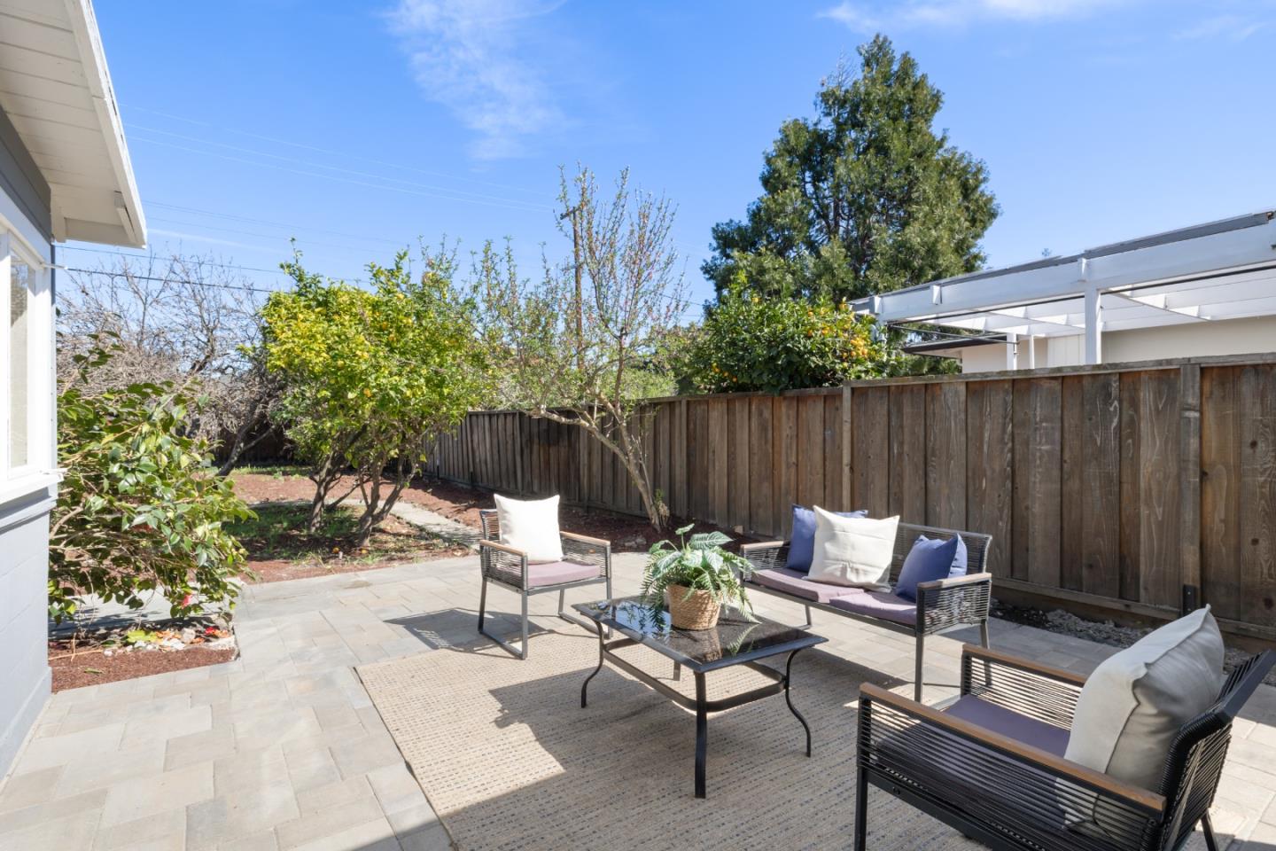 619 Robin Drive