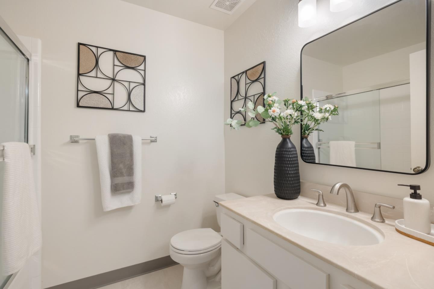 1001 East Evelyn Terrace 110