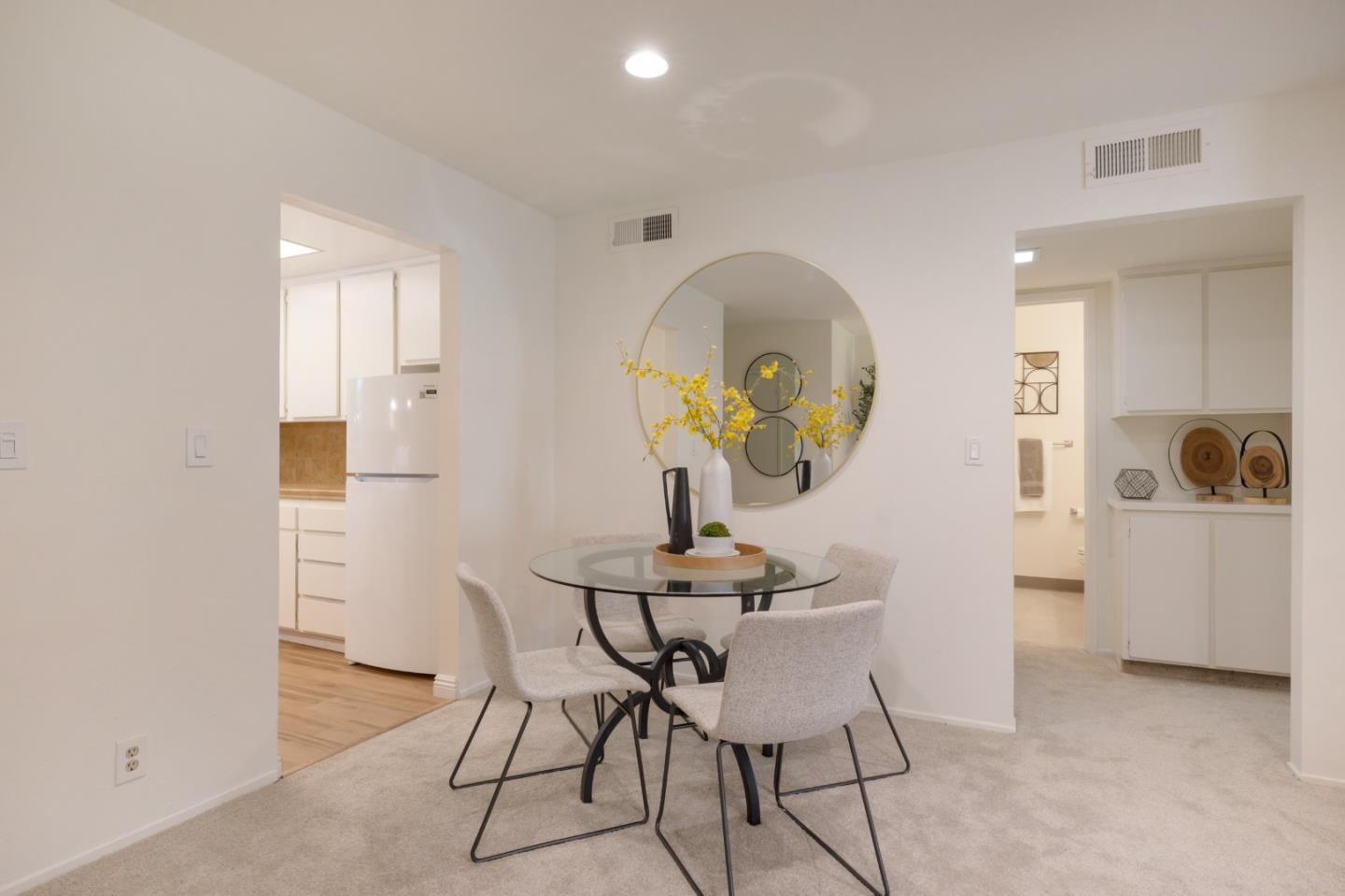 1001 East Evelyn Terrace 110