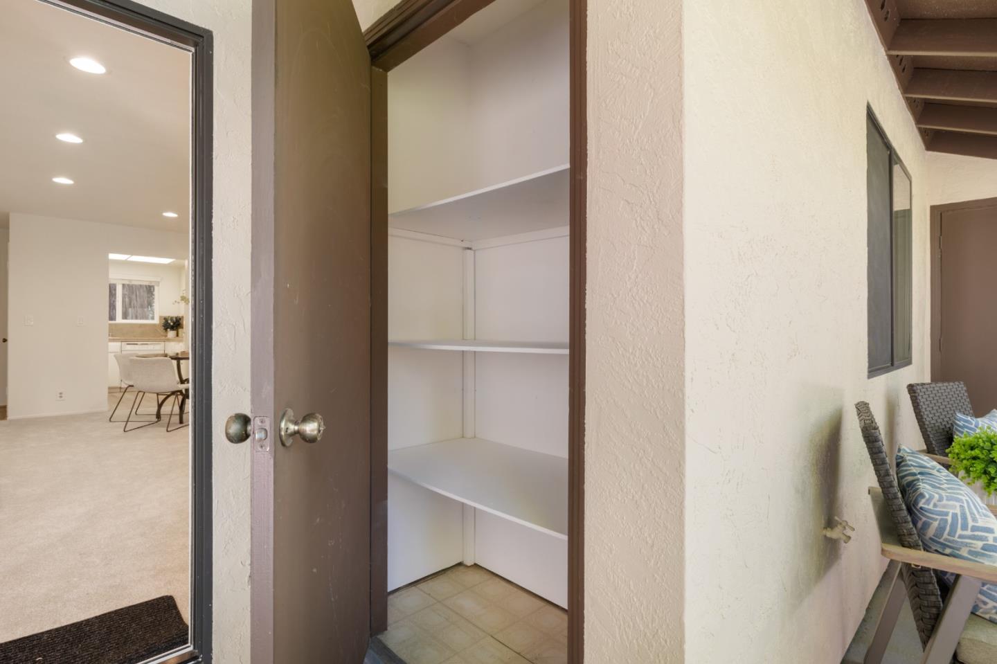 1001 East Evelyn Terrace 110