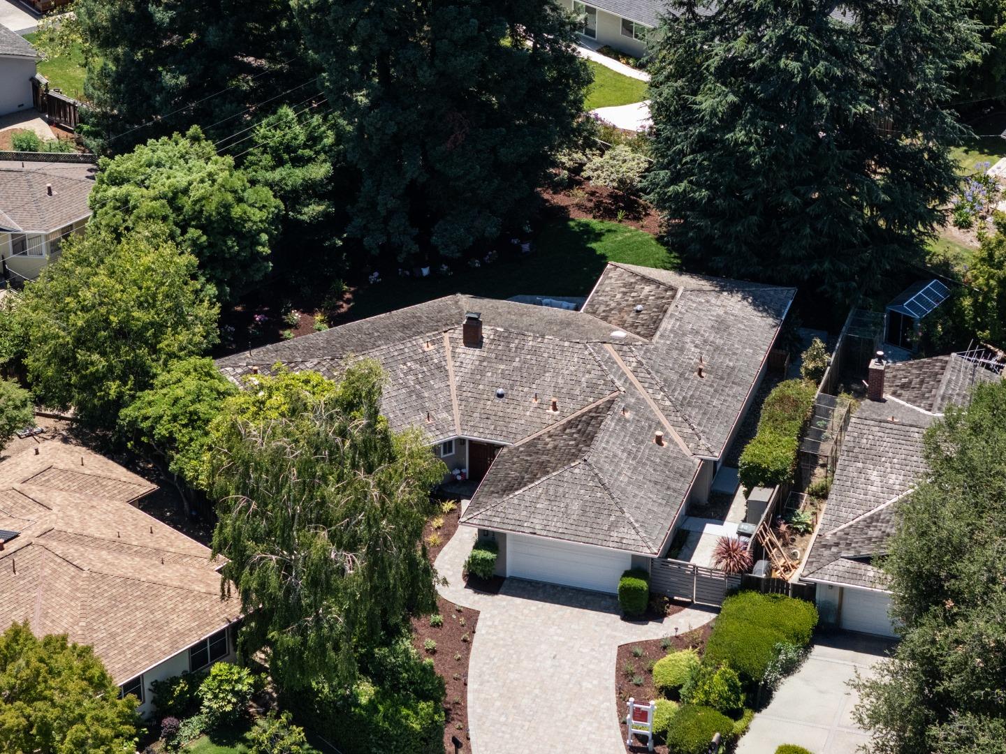 1520 Awalt Court