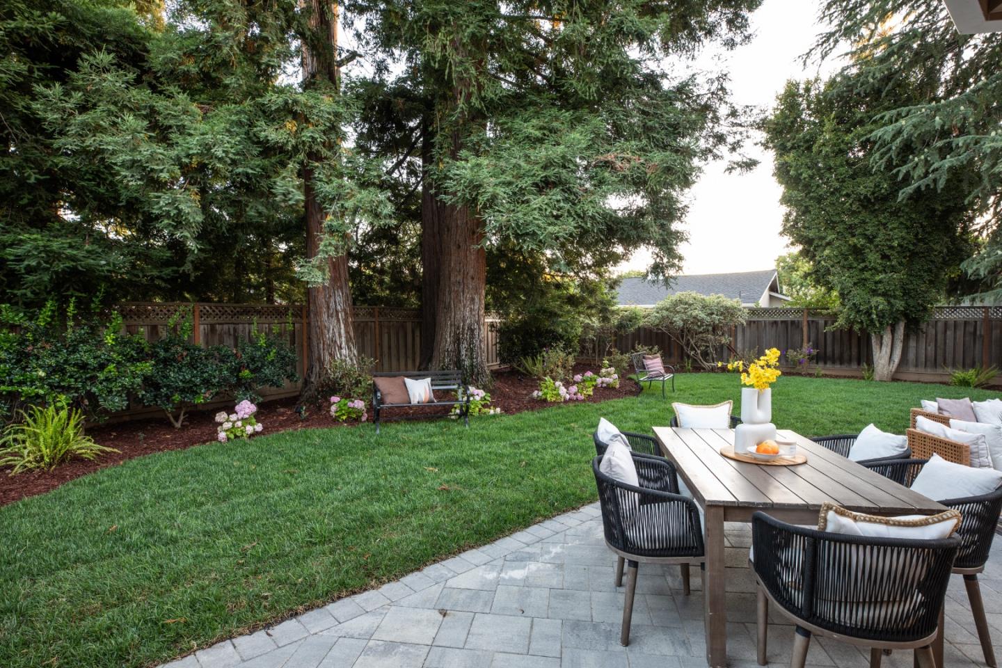 1520 Awalt Court
