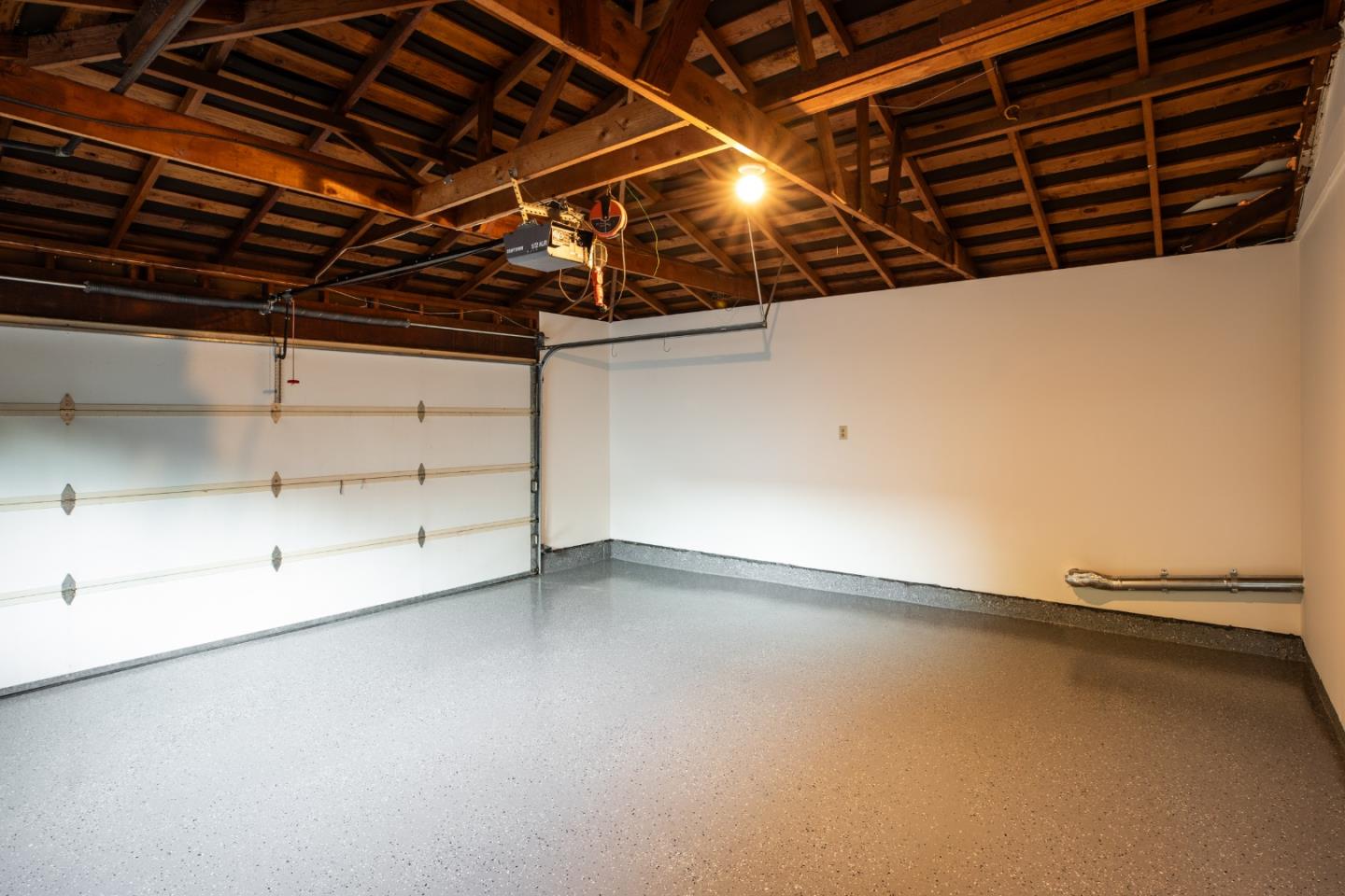 1520 Awalt Court