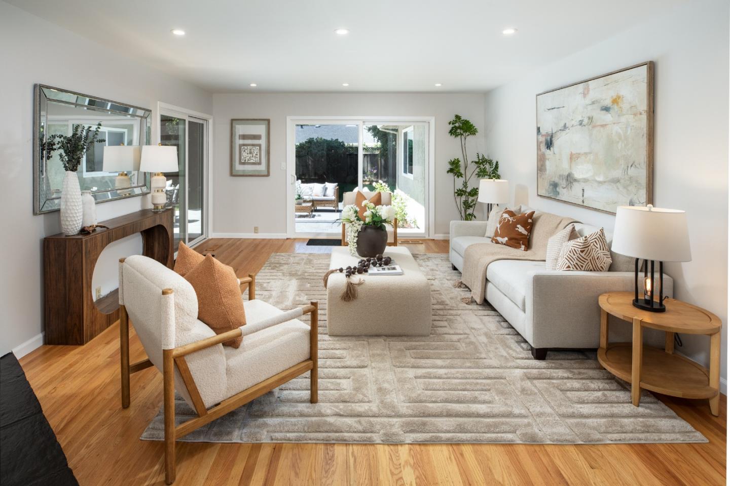 1520 Awalt Court