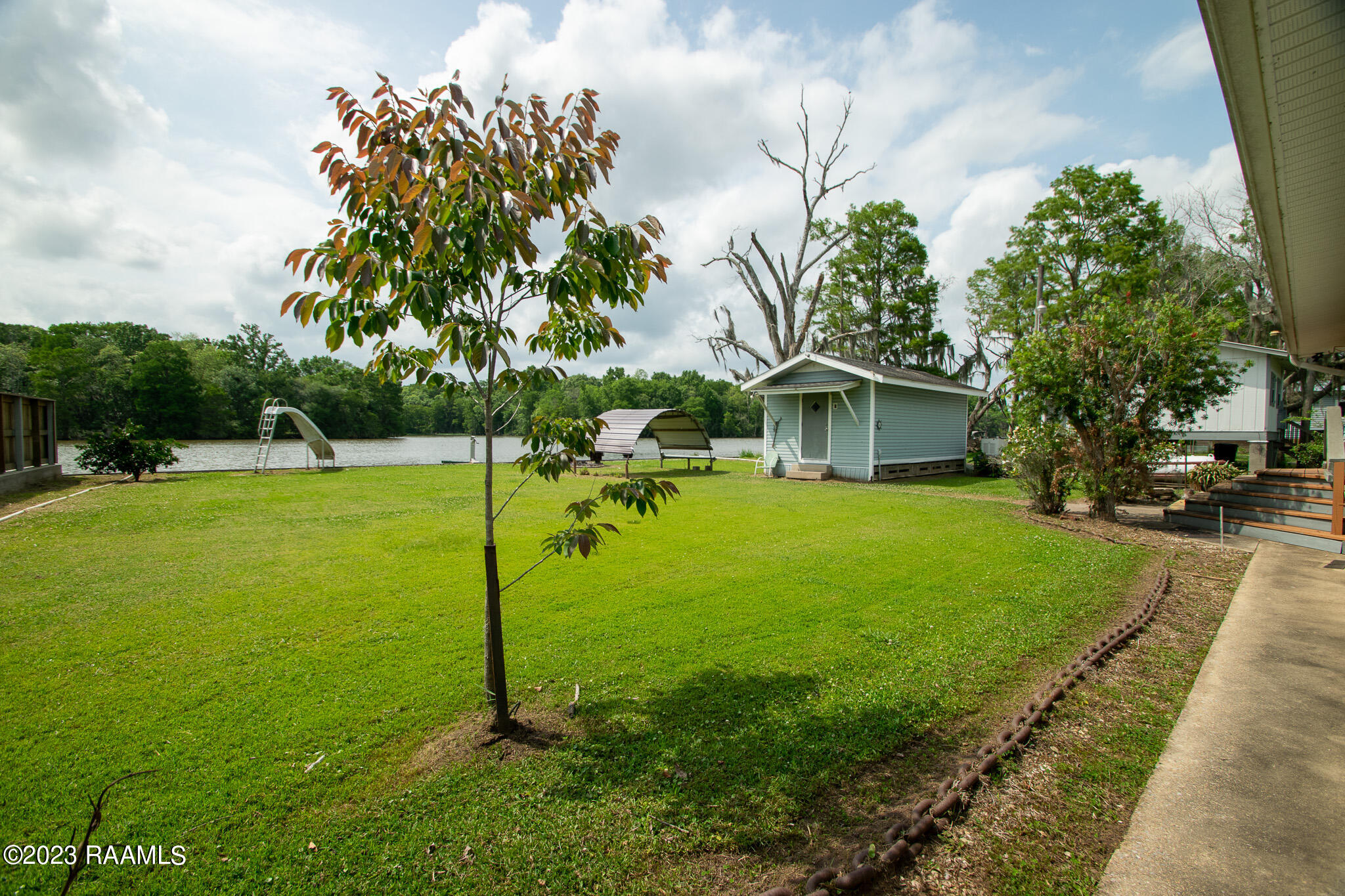 1277 E Stephensville Road