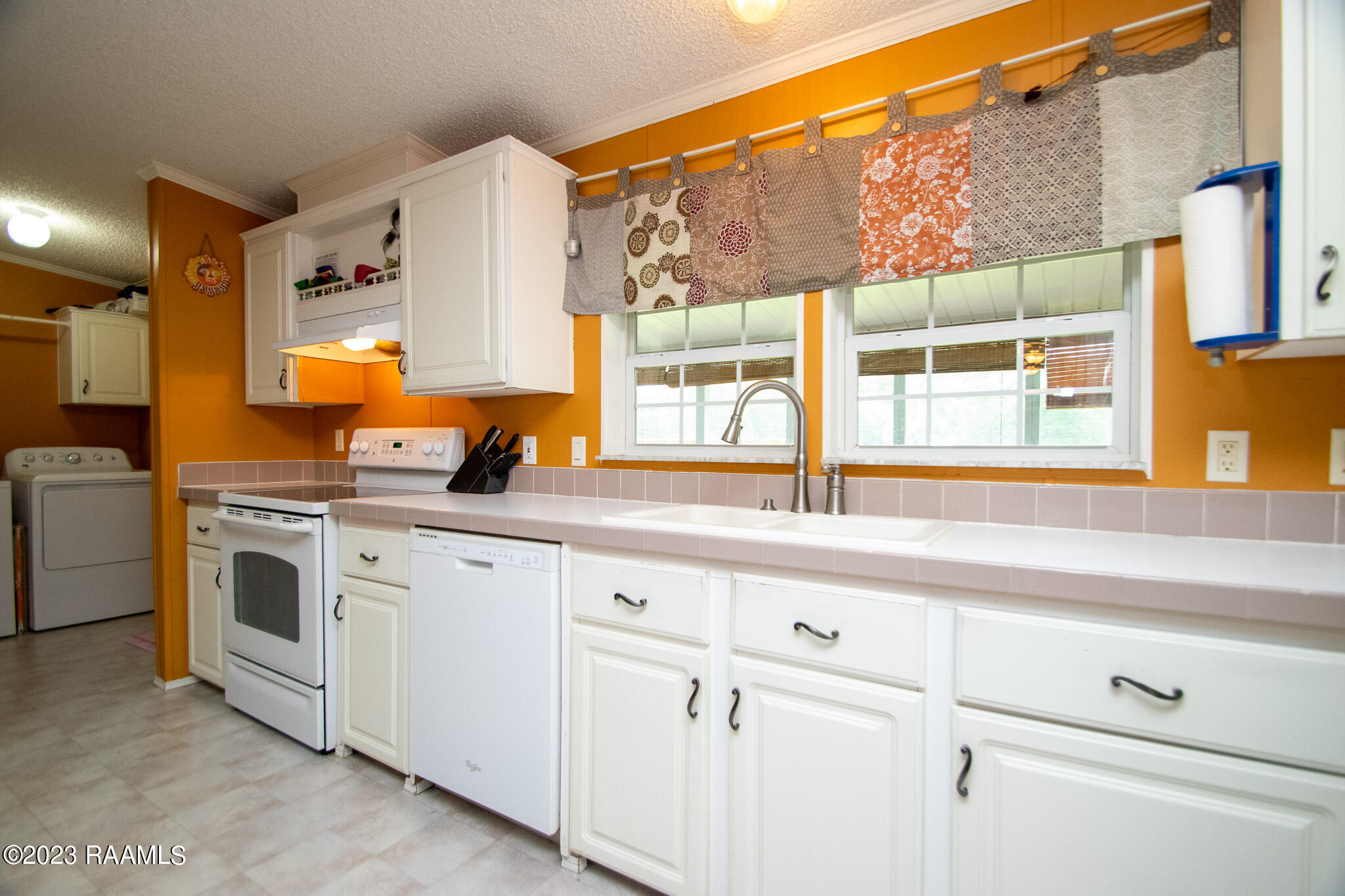 1277 E Stephensville Road
