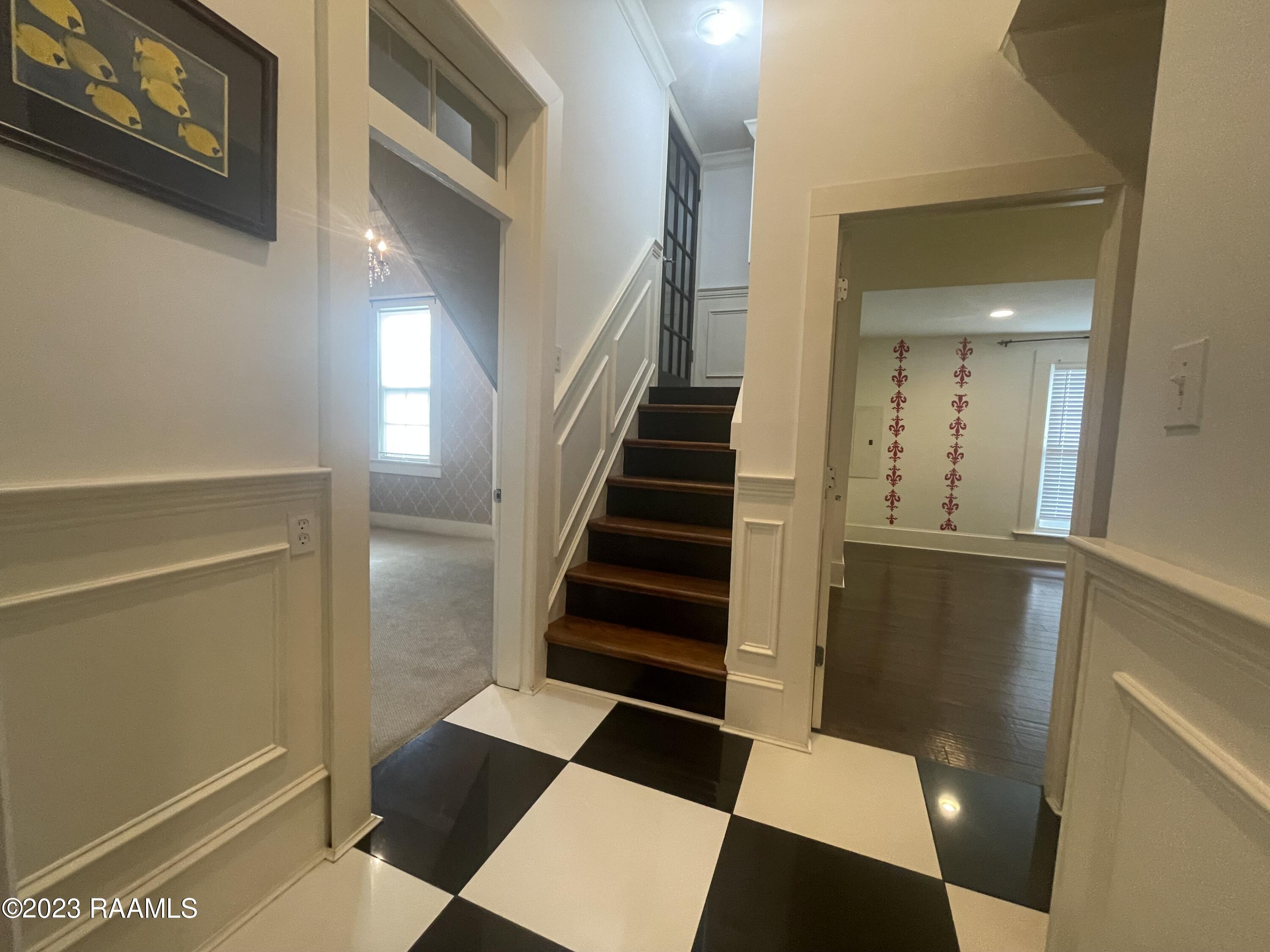 121 St. Clair Street