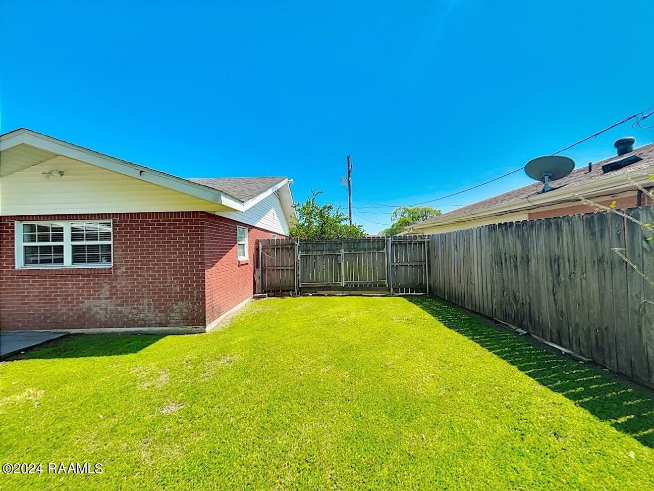 1025 Palm Street