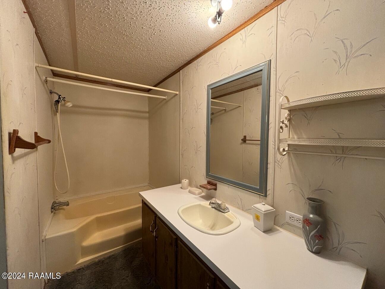 900 Red Cypress Road