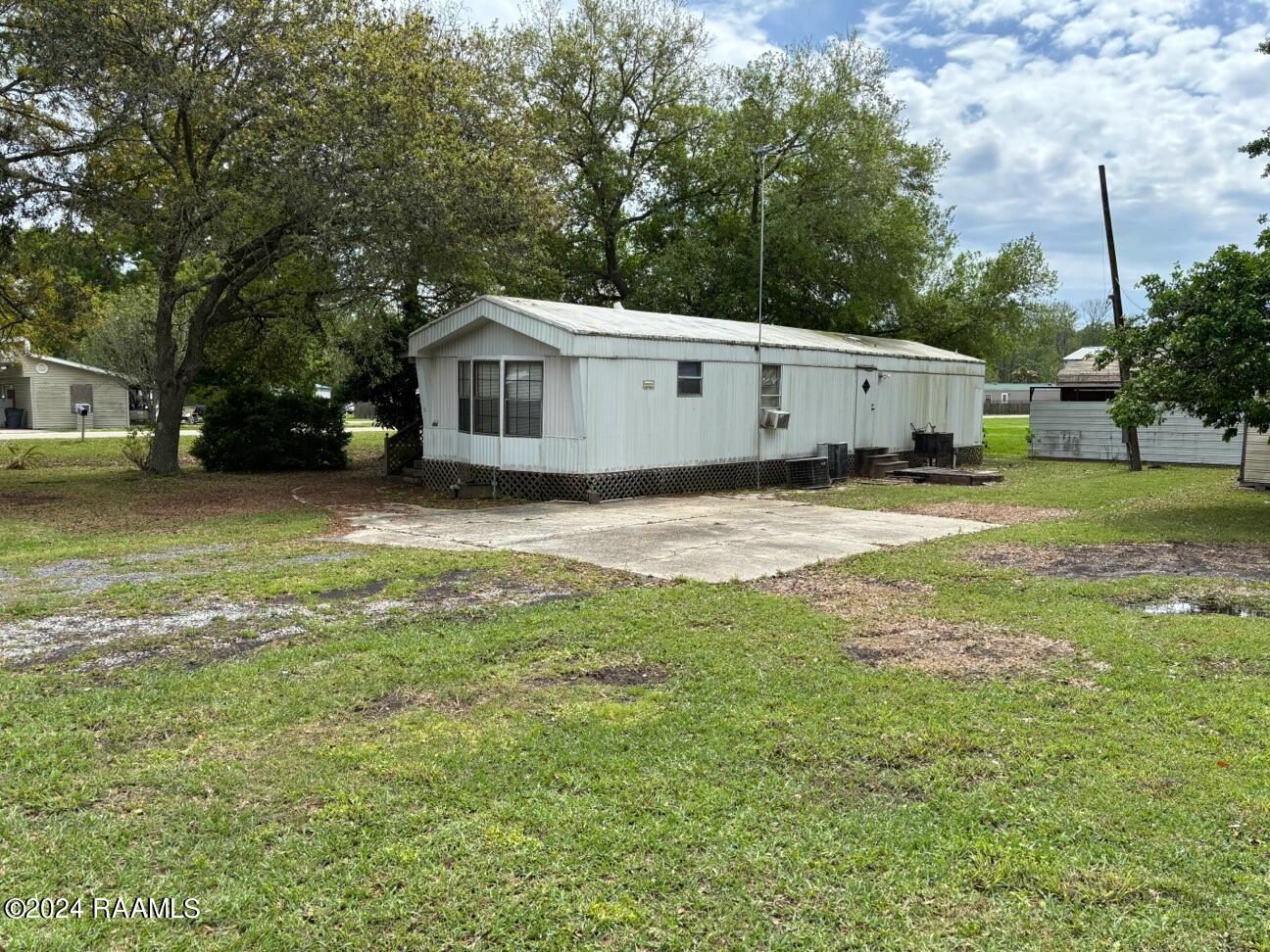 900 Red Cypress Road