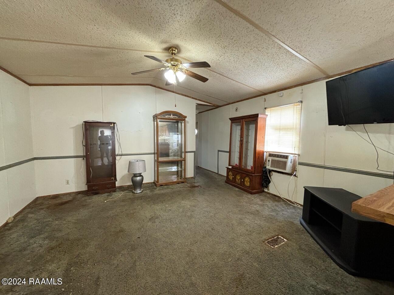 900 Red Cypress Road