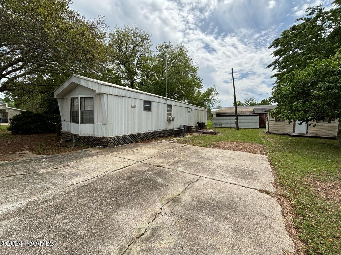 900 Red Cypress Road