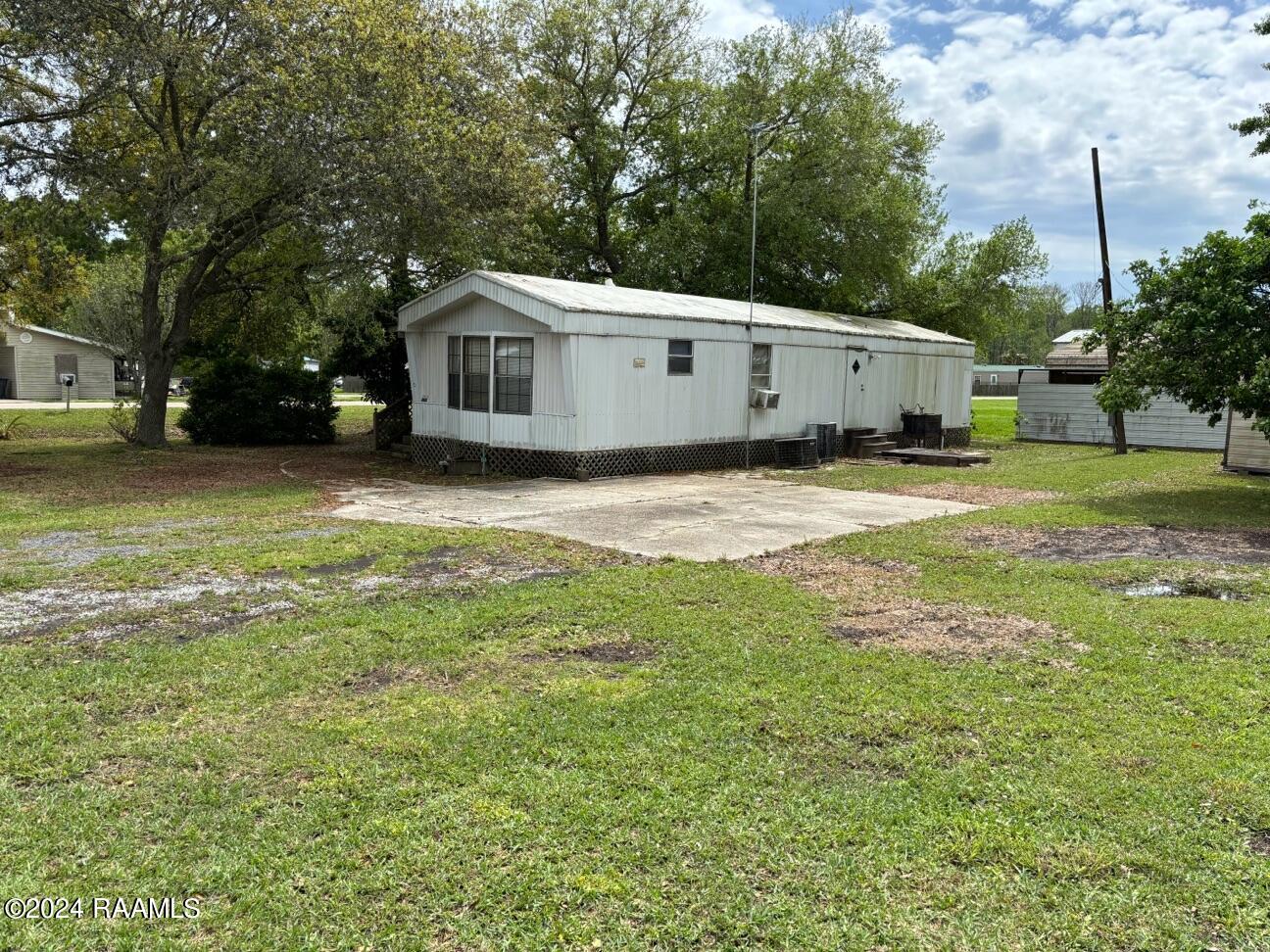 900 Red Cypress Road