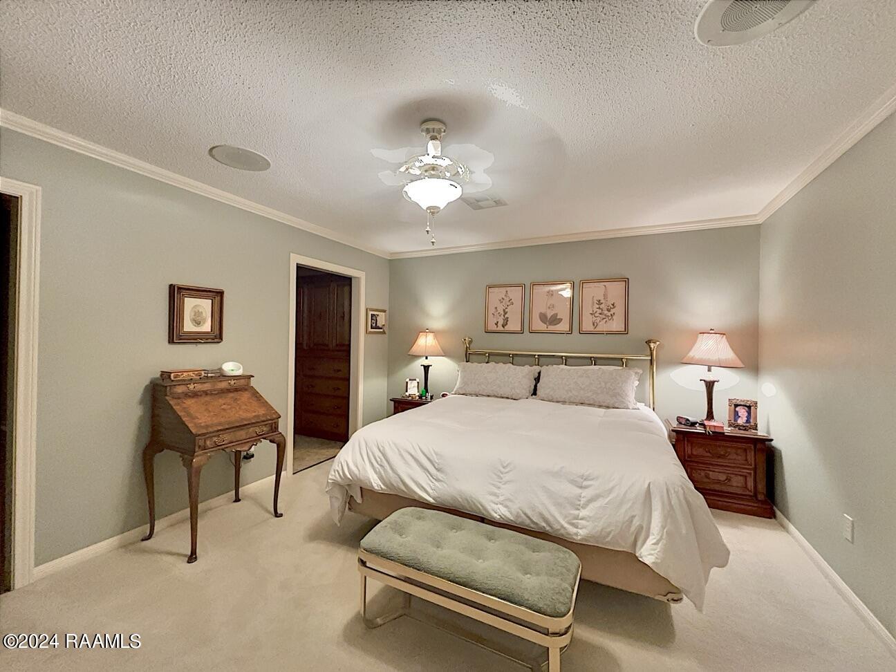 24 Marquis Manor