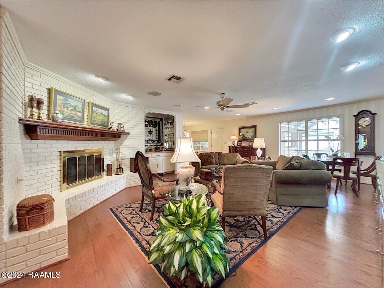 24 Marquis Manor