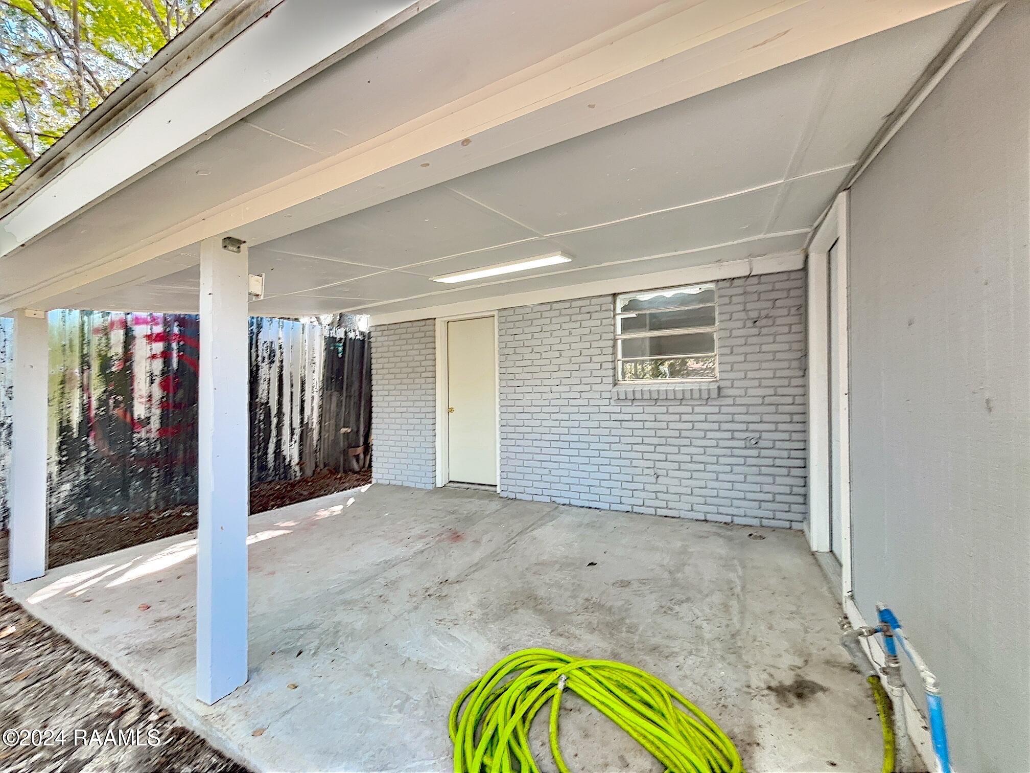 716 Gabriel Street