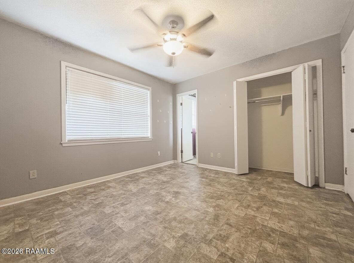 3206 Roselawn Drive