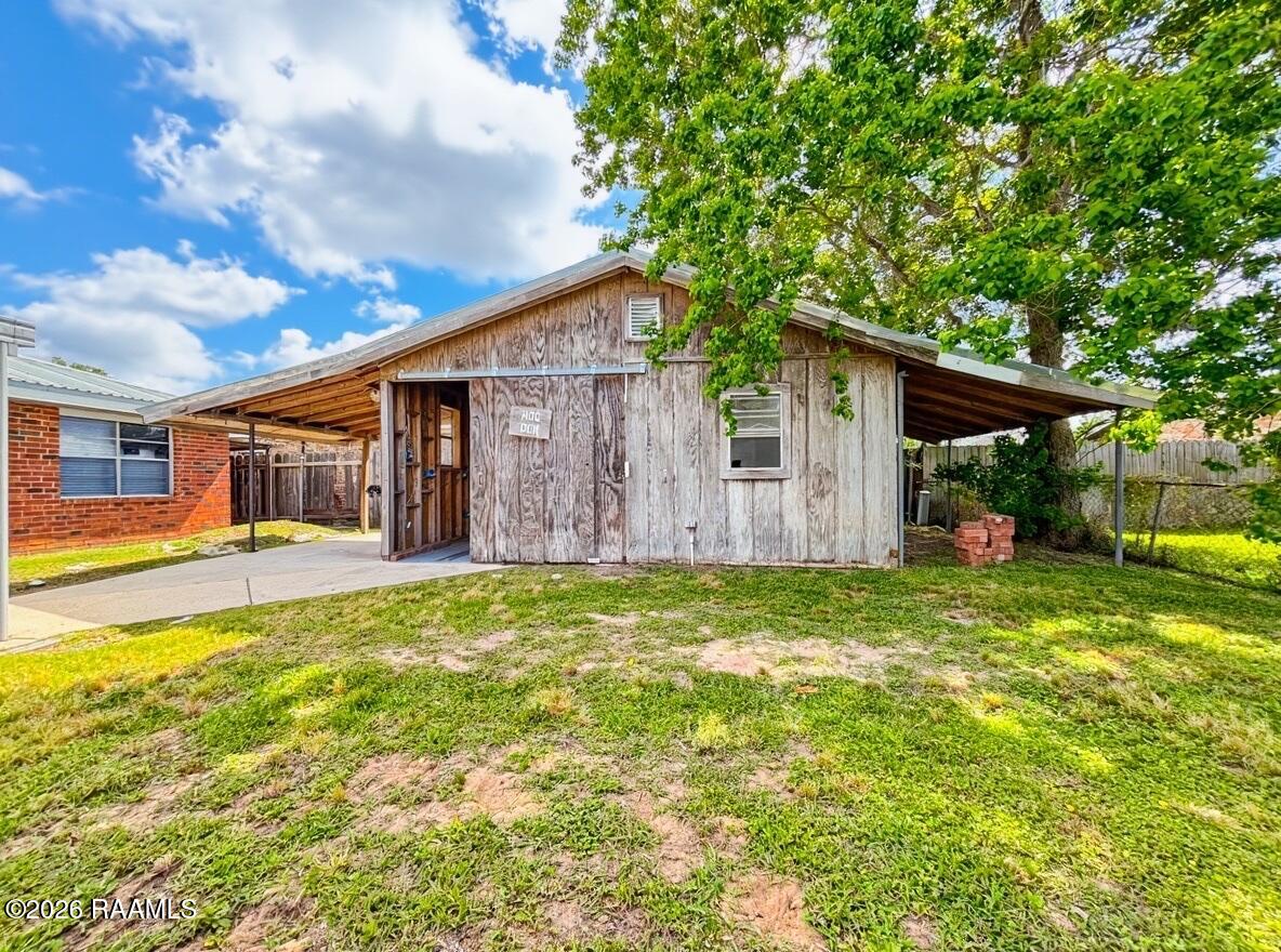 3206 Roselawn Drive