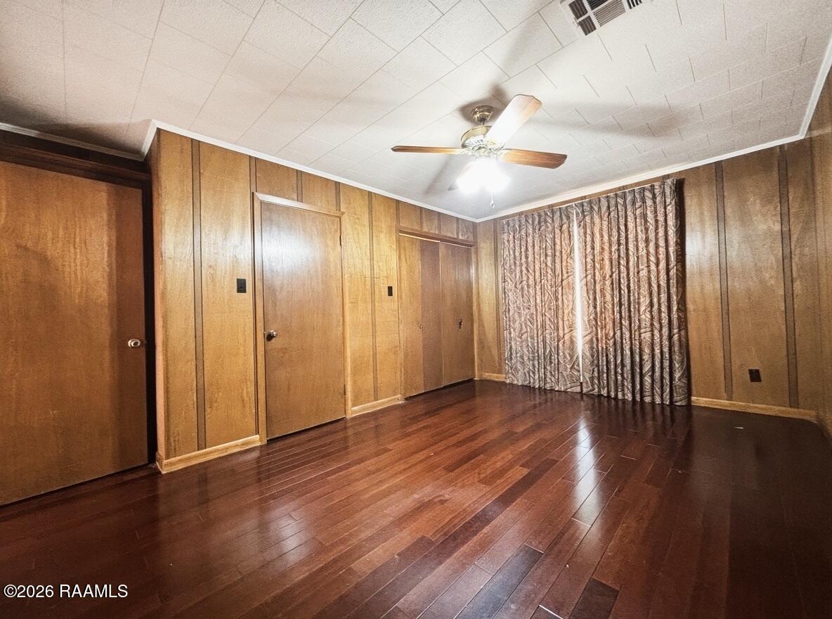1412 Walnut