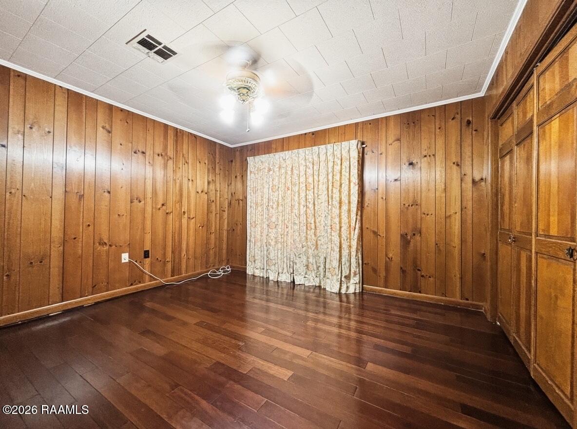 1412 Walnut