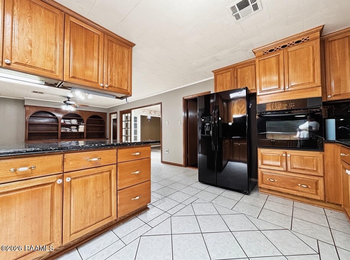1412 Walnut