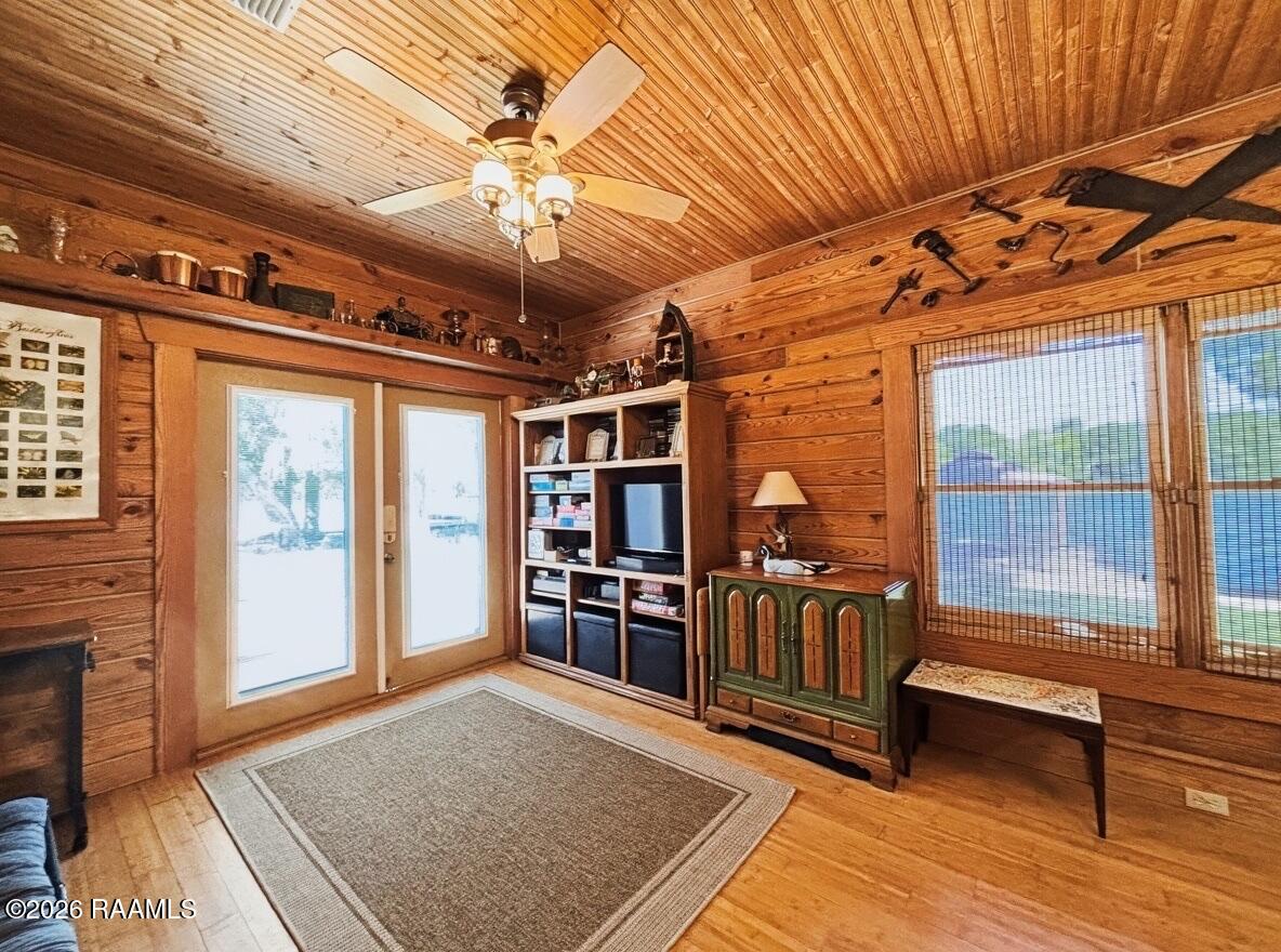 654 Breezy Acres Lane