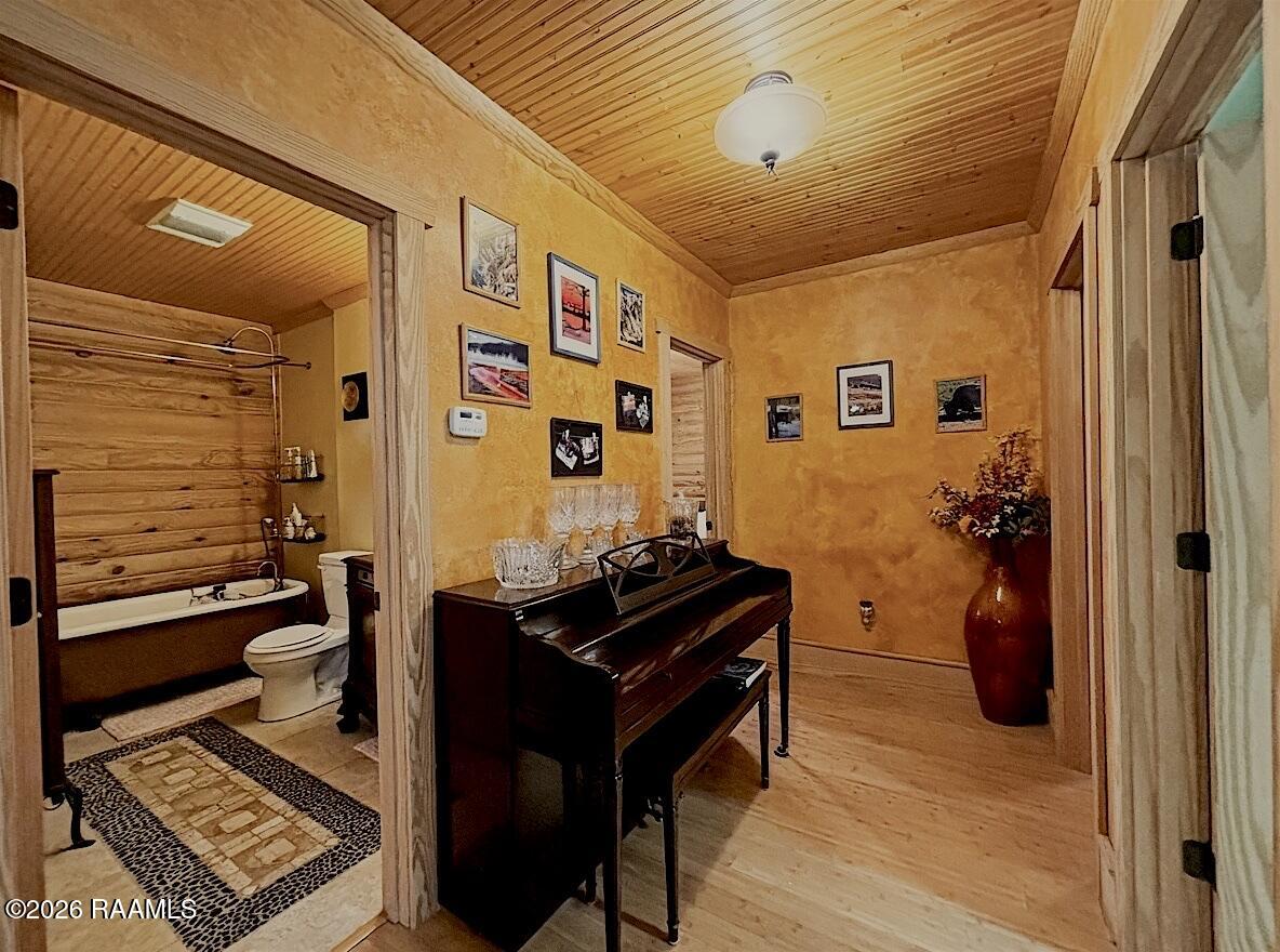 654 Breezy Acres Lane