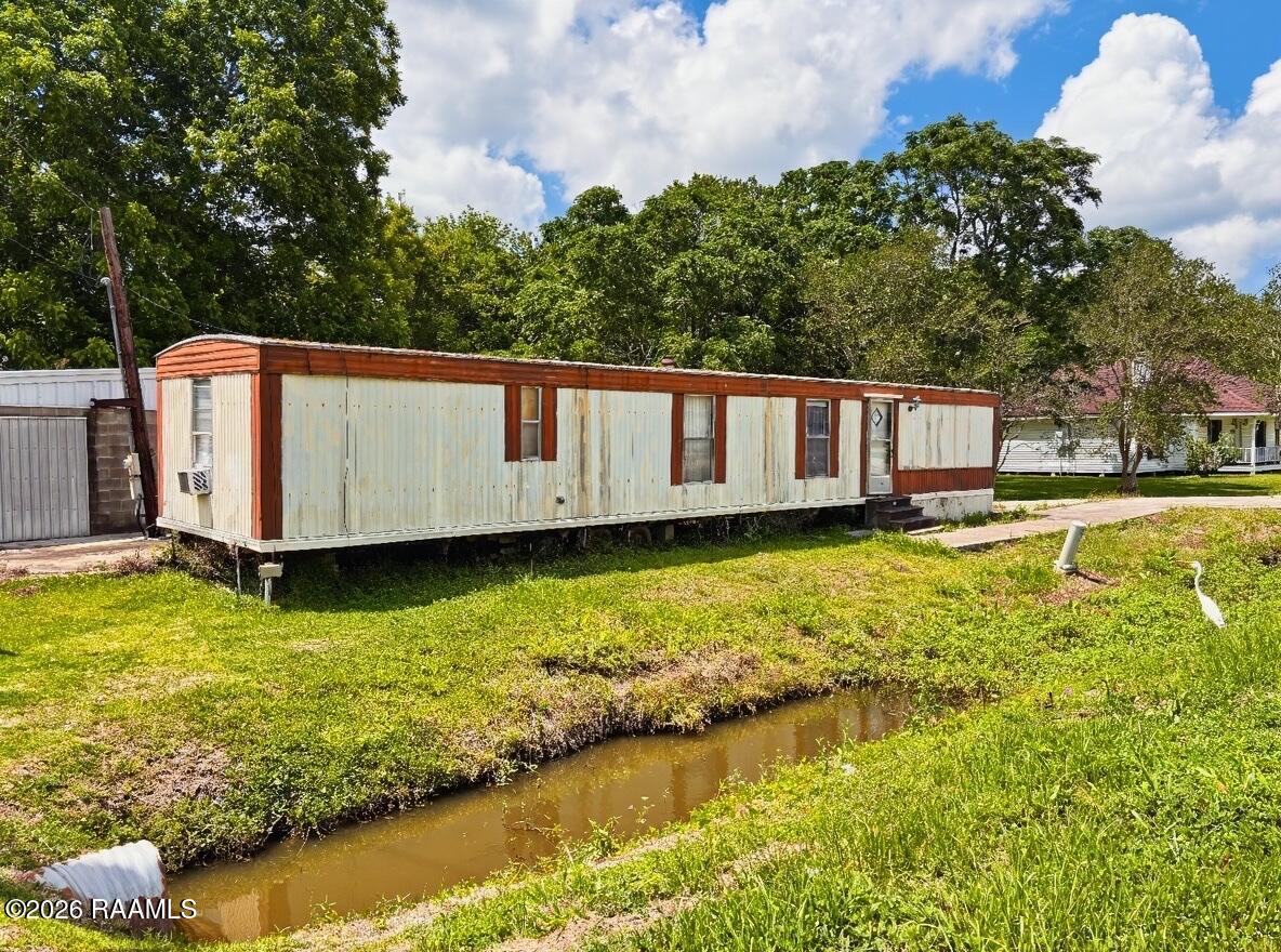 1112 Red Cypress Road